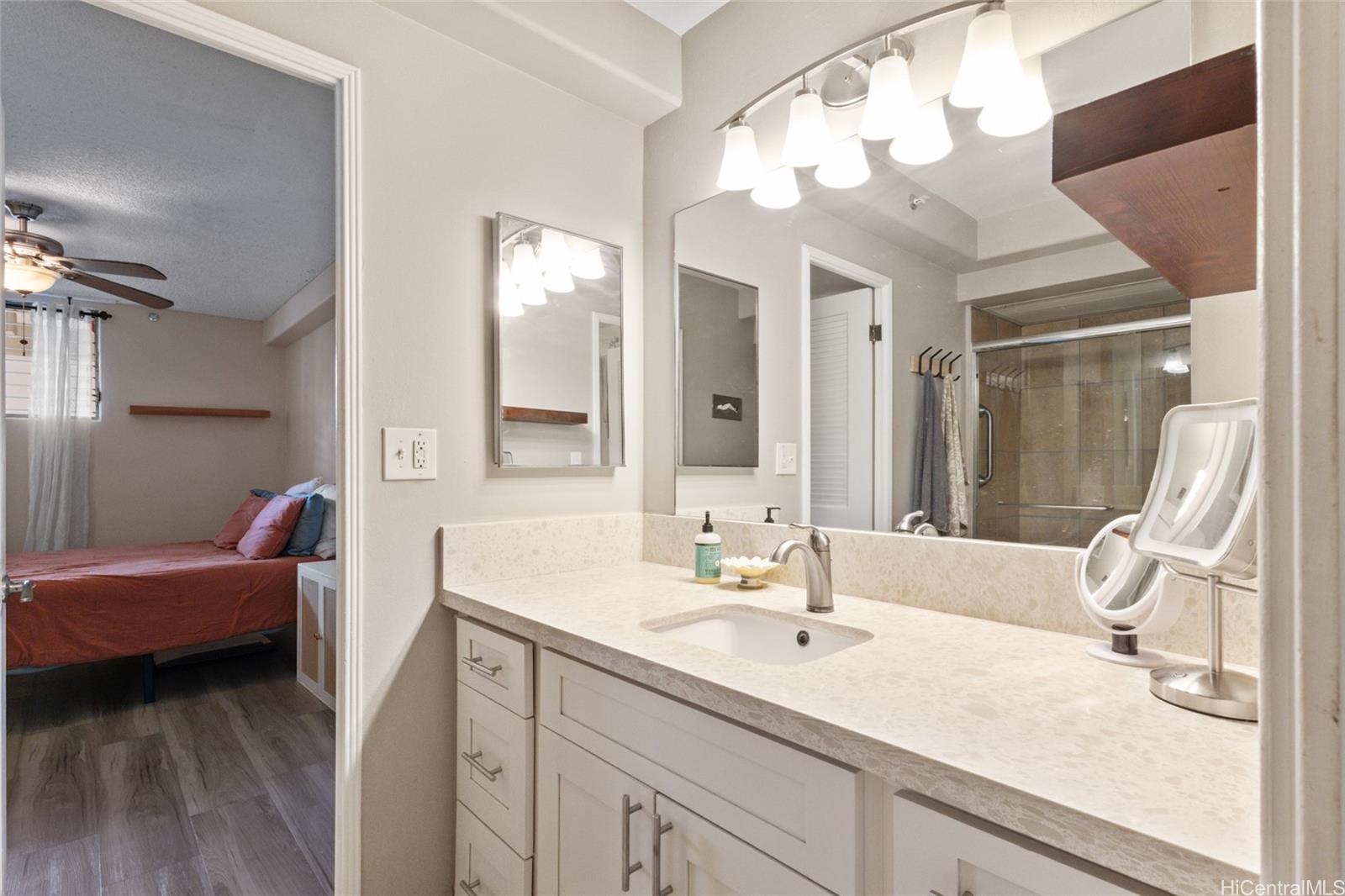 Ala Wai Terrace condo # 251, Honolulu, Hawaii - photo 15 of 25