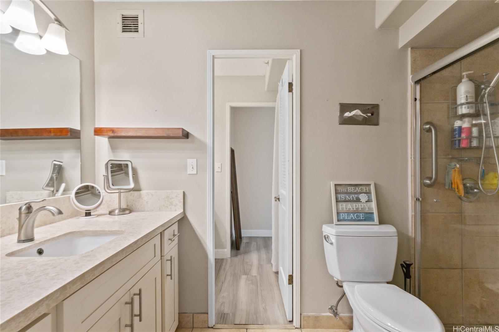 Ala Wai Terrace condo # 251, Honolulu, Hawaii - photo 16 of 25