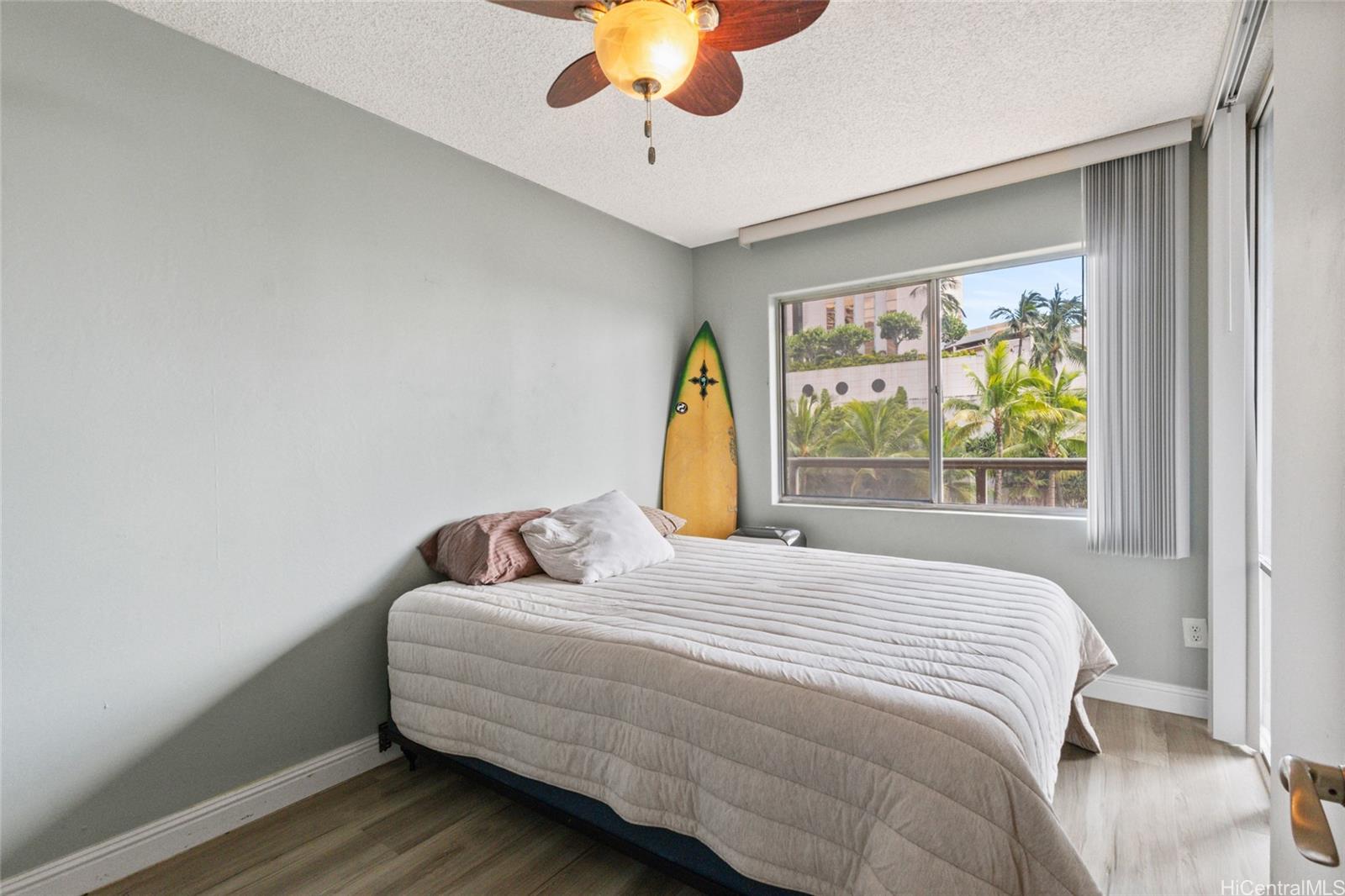 Ala Wai Terrace condo # 251, Honolulu, Hawaii - photo 17 of 25