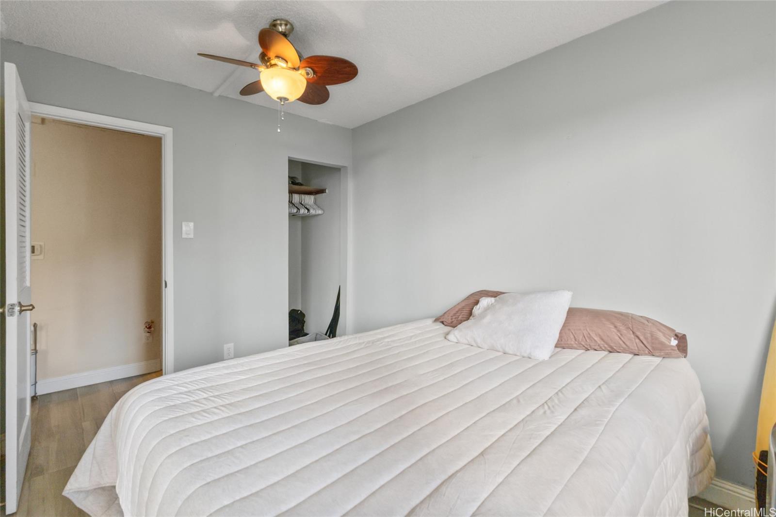 Ala Wai Terrace condo # 251, Honolulu, Hawaii - photo 18 of 25