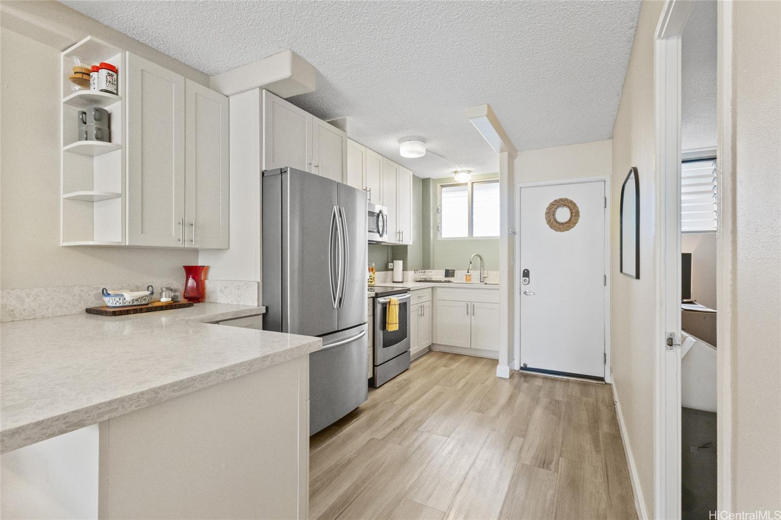 Ala Wai Terrace condo # 251, Honolulu, Hawaii - photo 7 of 25