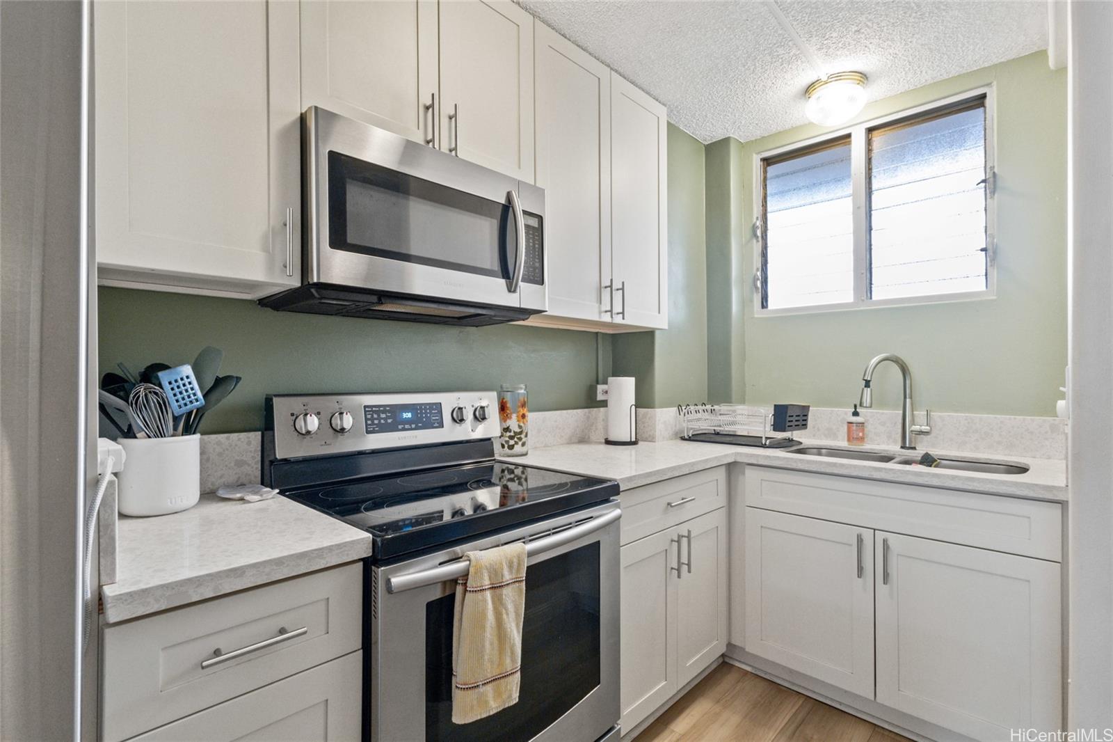 Ala Wai Terrace condo # 251, Honolulu, Hawaii - photo 9 of 25