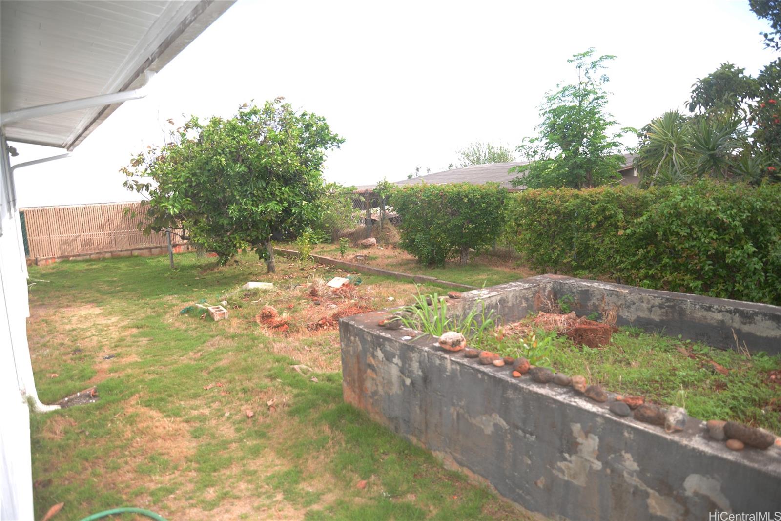 1684  Komo Mai Drive Momilani, PearlCity home - photo 20 of 23