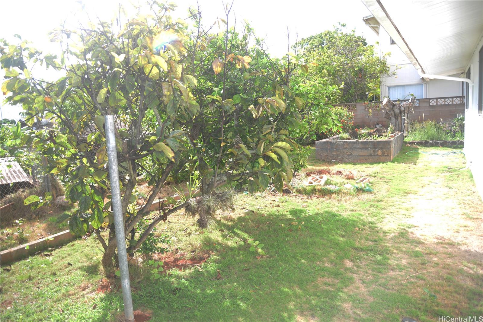 1684  Komo Mai Drive Momilani, PearlCity home - photo 21 of 23