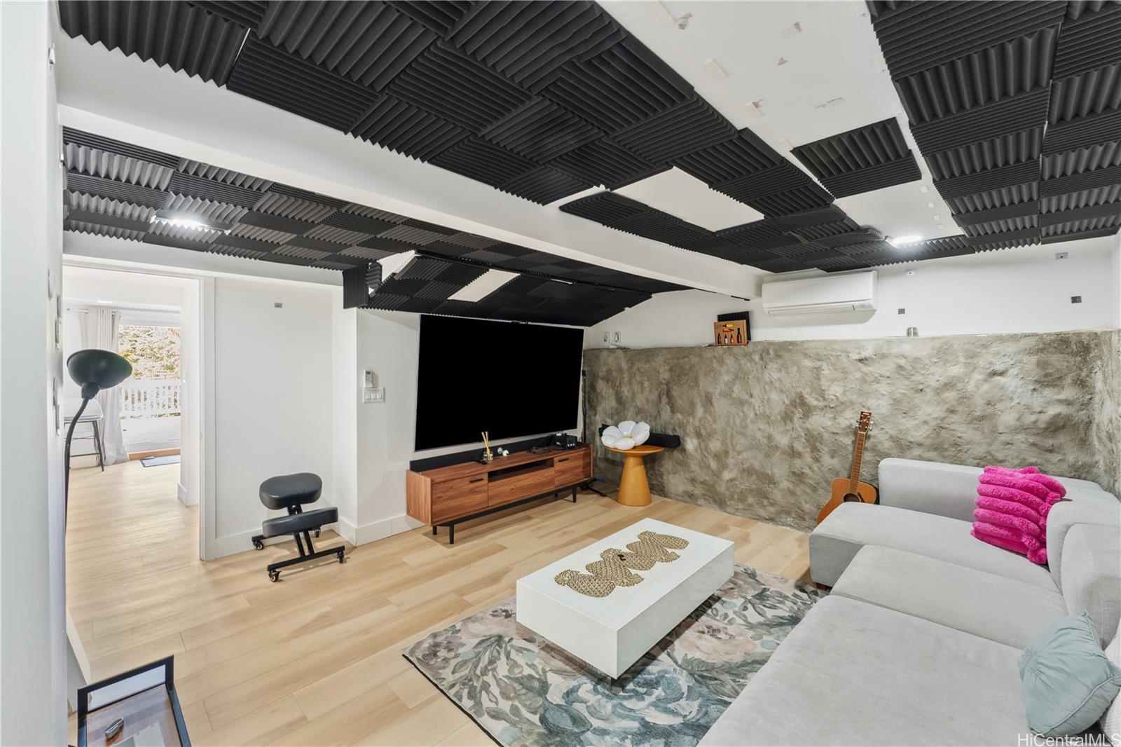 1686  Lewalani Drive Makiki, Honolulu home - photo 22 of 25