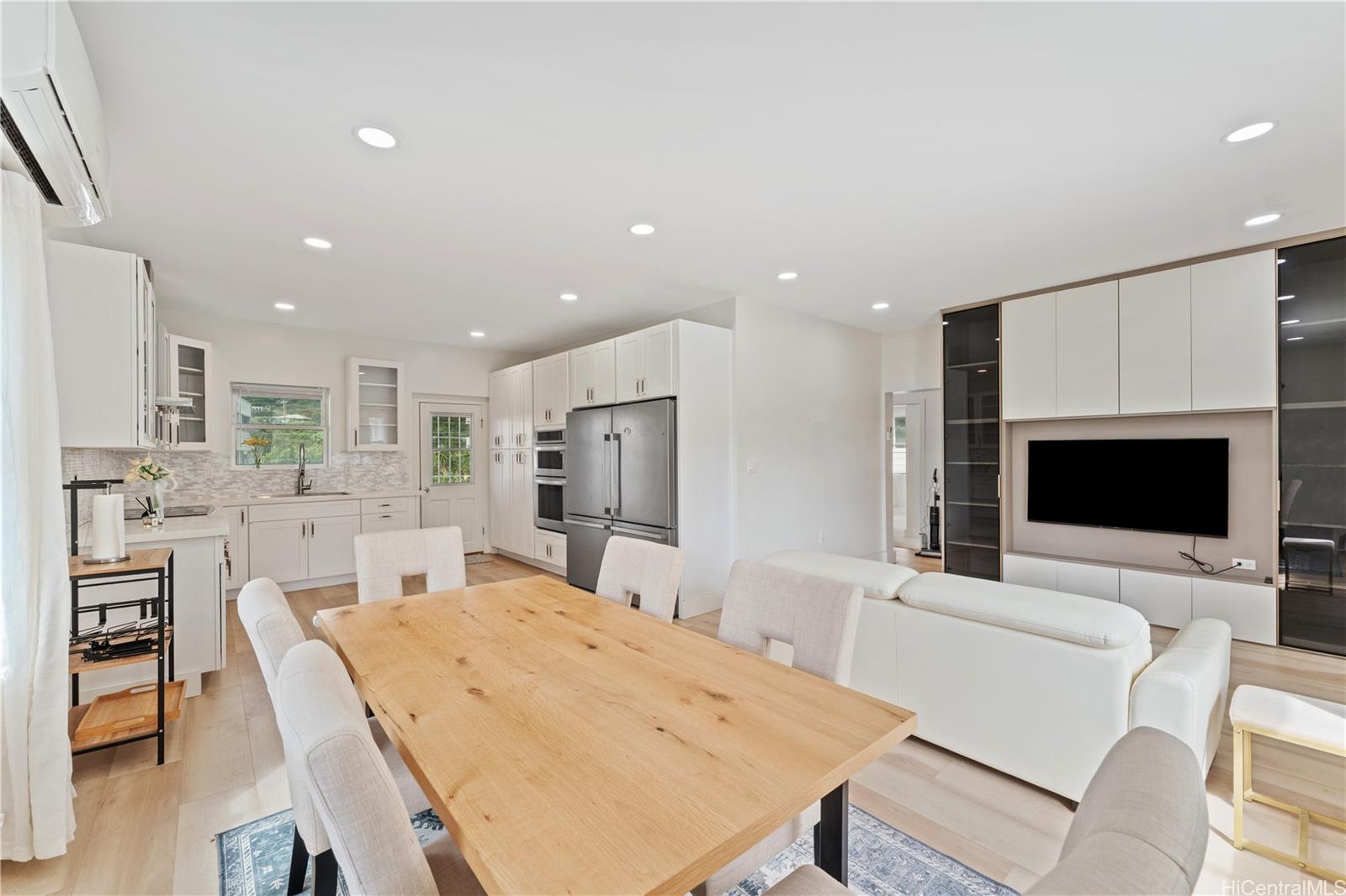 1686  Lewalani Dr Makiki, Honolulu home - photo 14 of 20