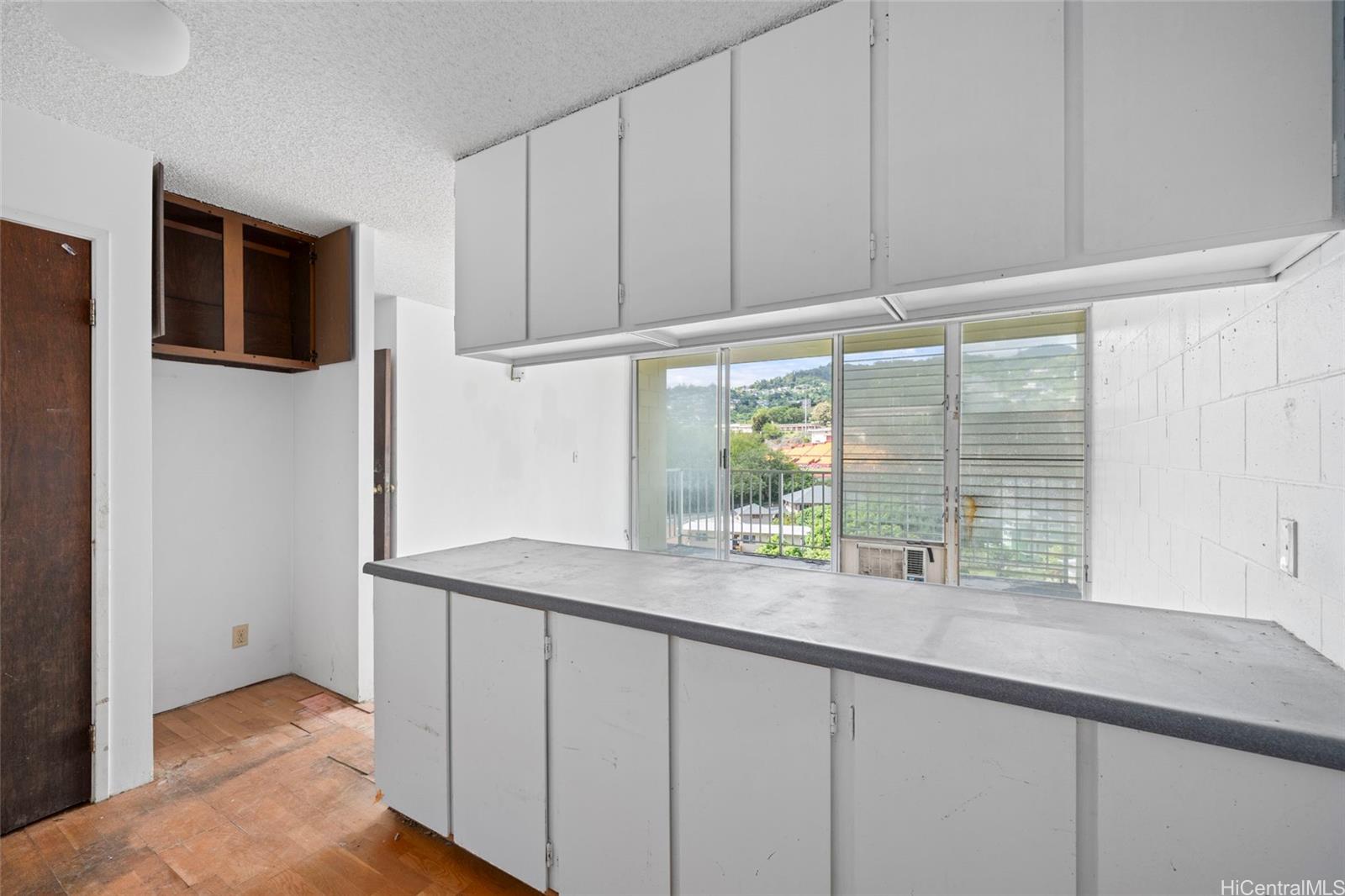 Rose Terrace condo # 1004, Honolulu, Hawaii - photo 11 of 20