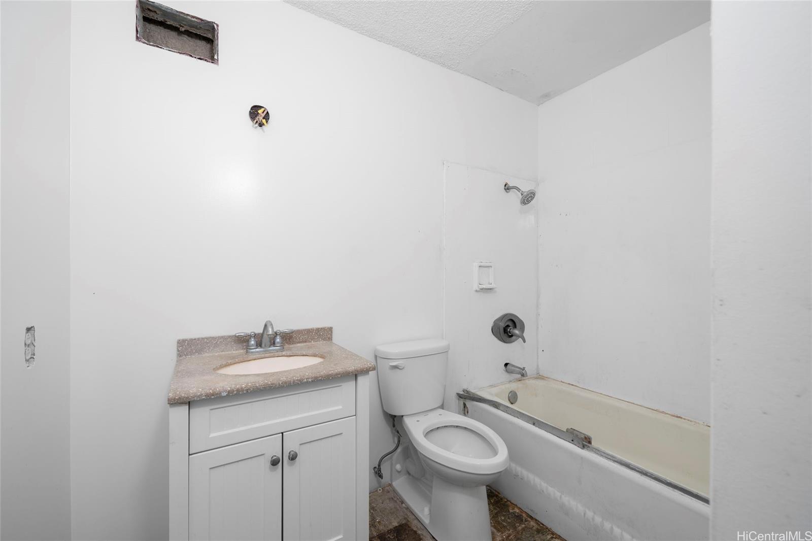 Rose Terrace condo # 1004, Honolulu, Hawaii - photo 14 of 20