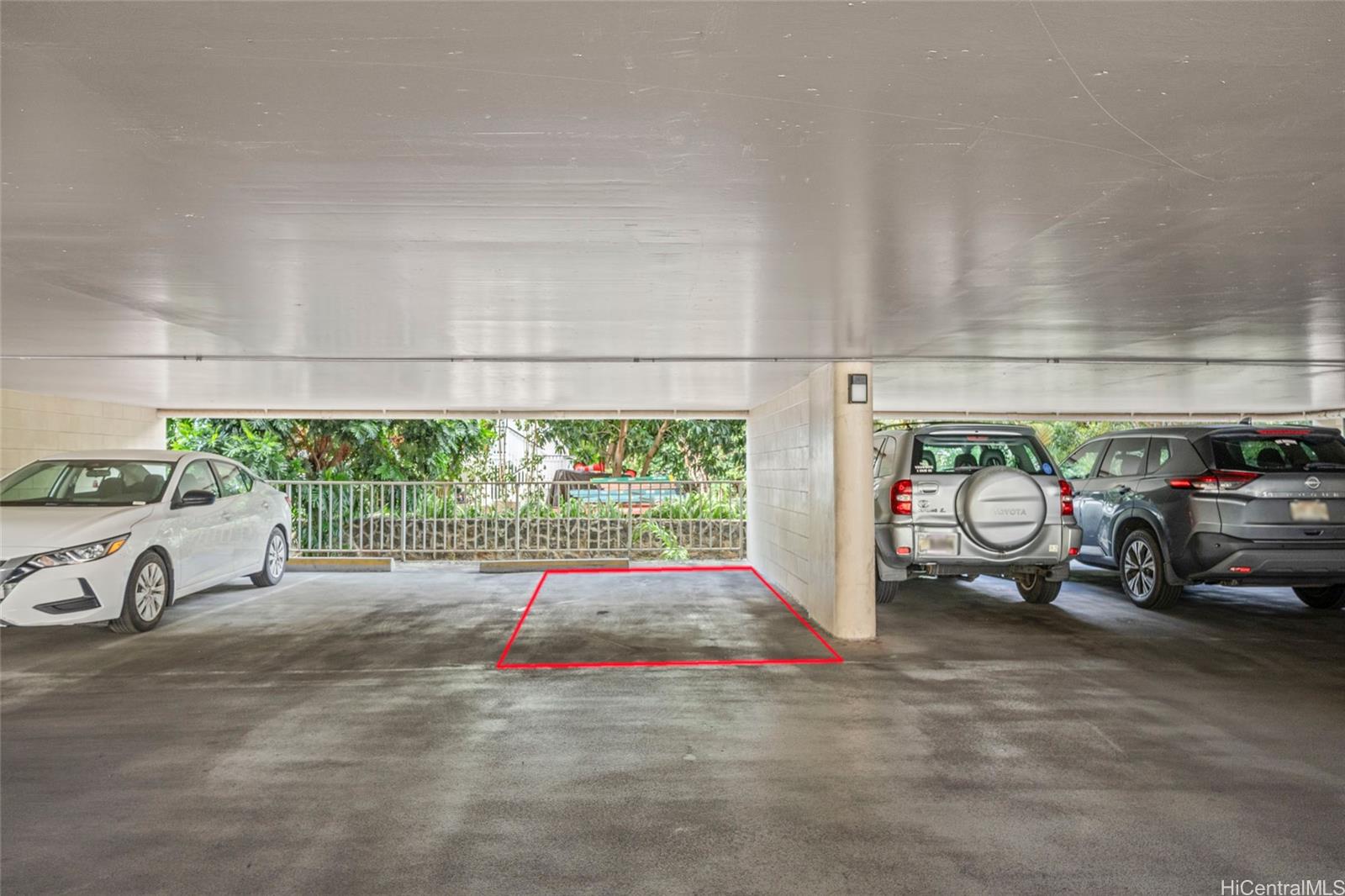 Rose Terrace condo # 1004, Honolulu, Hawaii - photo 16 of 20