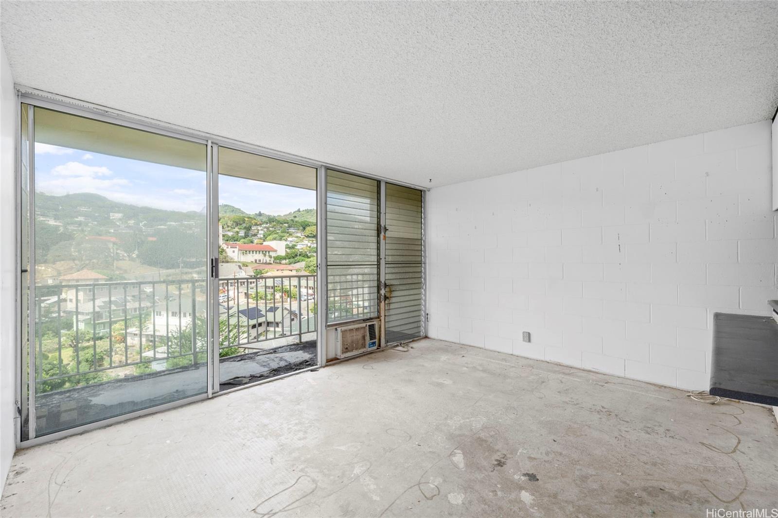 Rose Terrace condo # 1004, Honolulu, Hawaii - photo 3 of 20