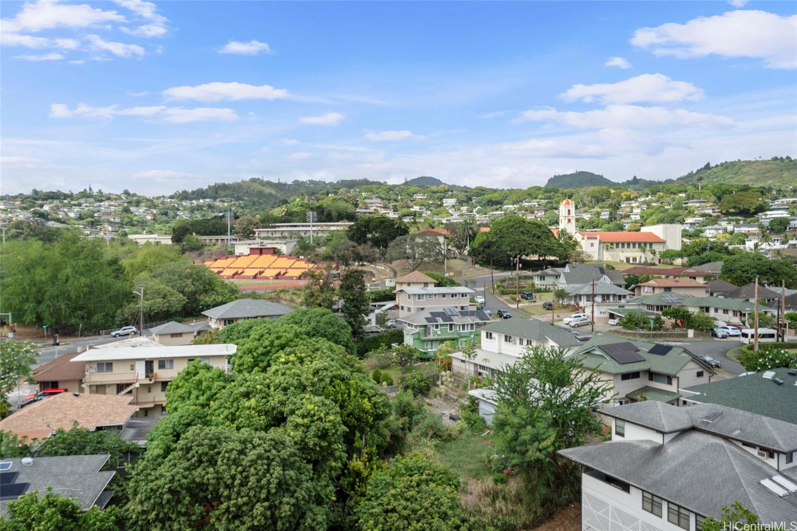 Rose Terrace condo # 1004, Honolulu, Hawaii - photo 4 of 20