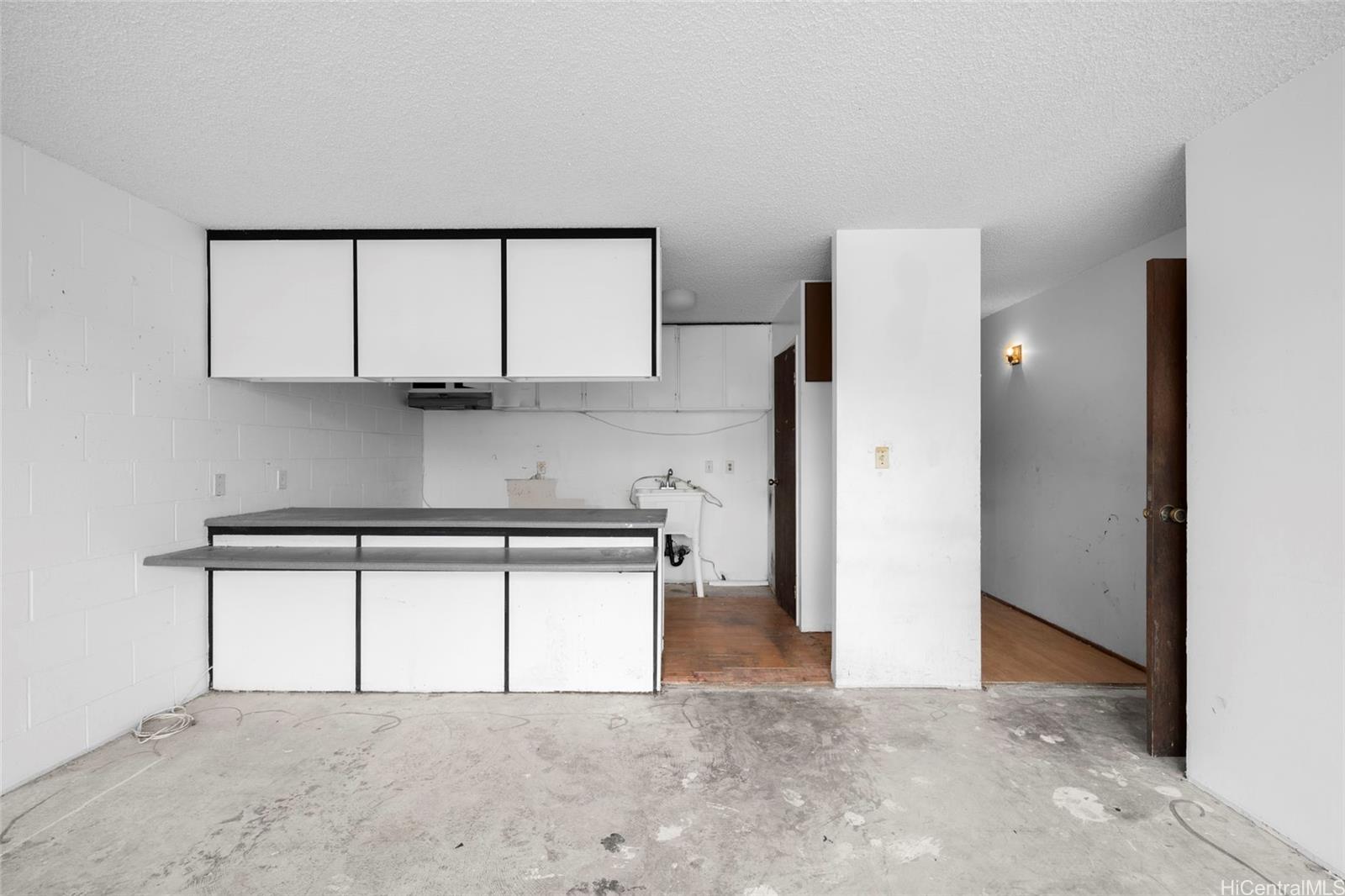 Rose Terrace condo # 1004, Honolulu, Hawaii - photo 7 of 20