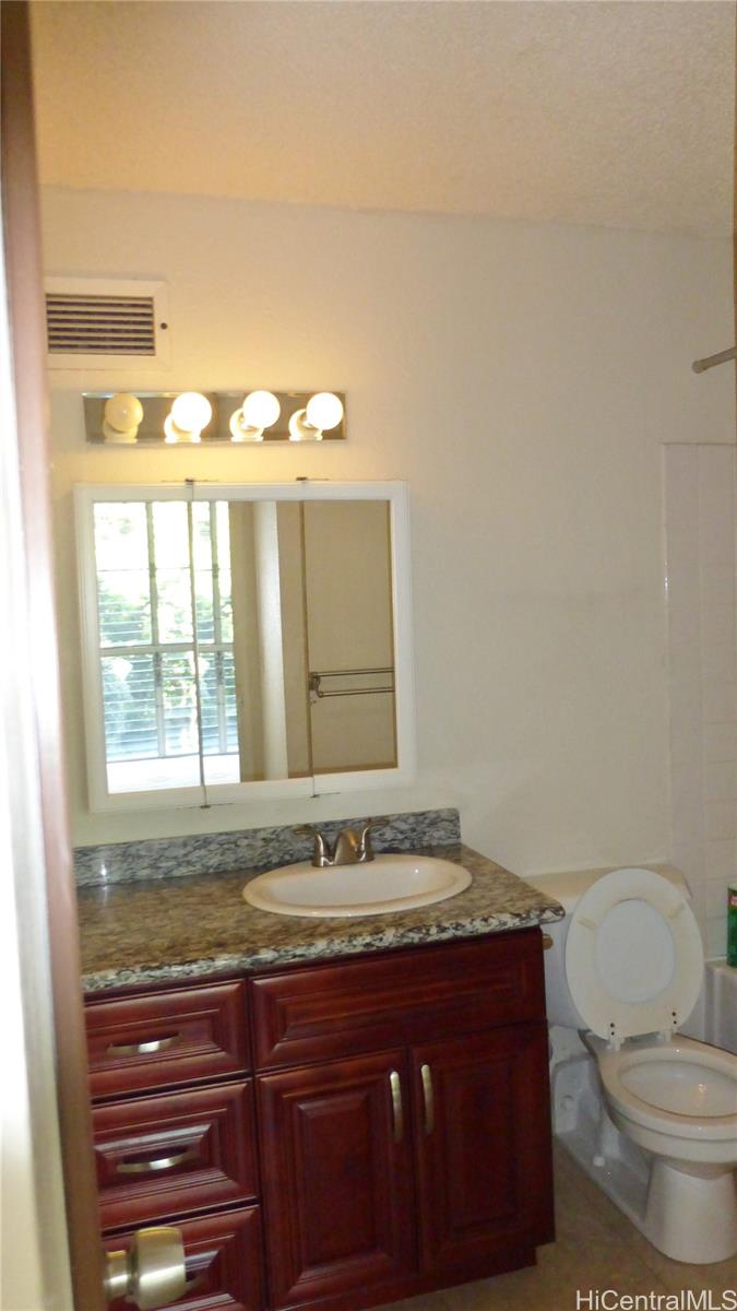 1687 Pensacola St Honolulu - Rental - photo 5 of 7