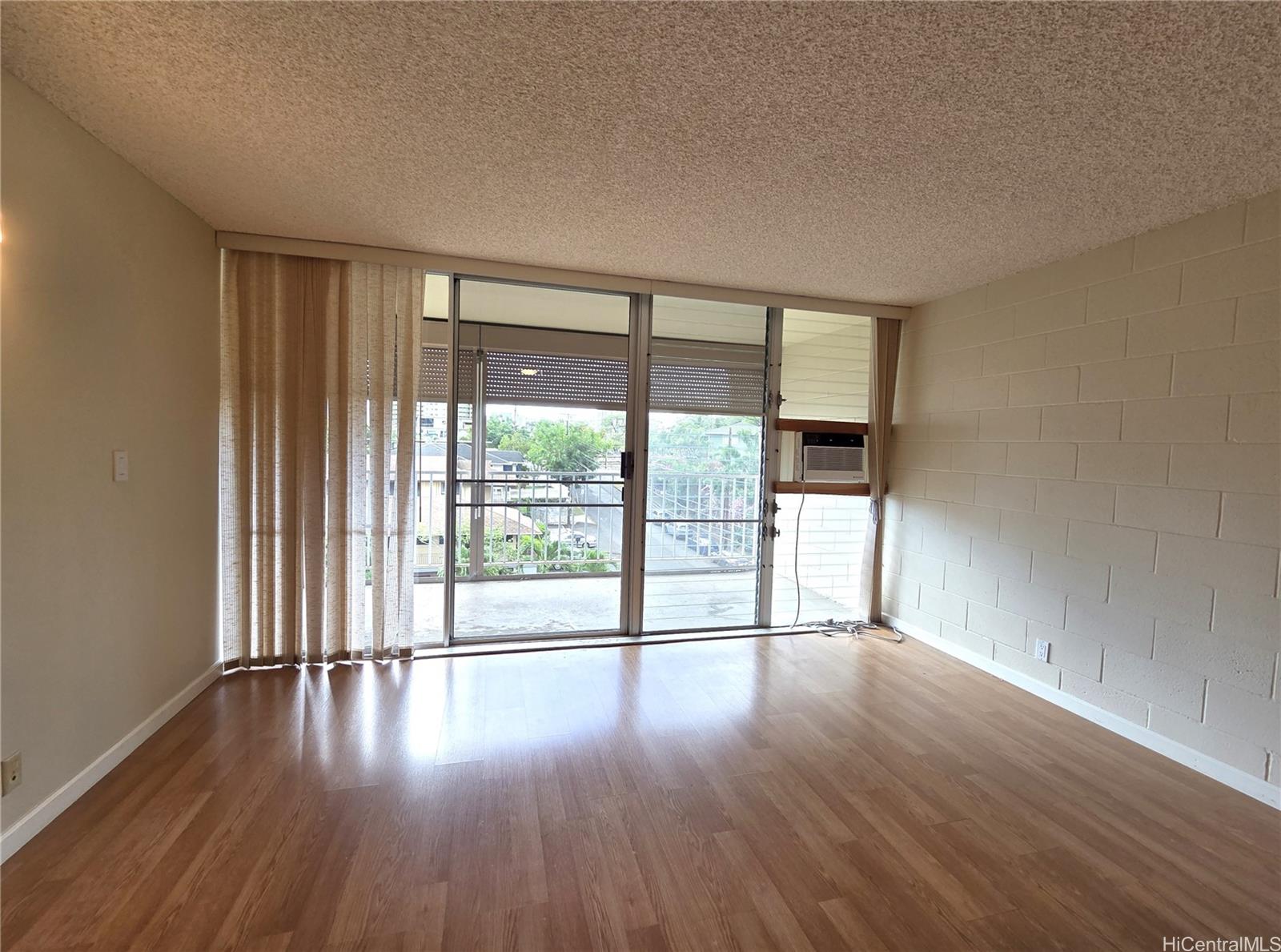 1687 Pensacola Street Honolulu - Rental - photo 5 of 8