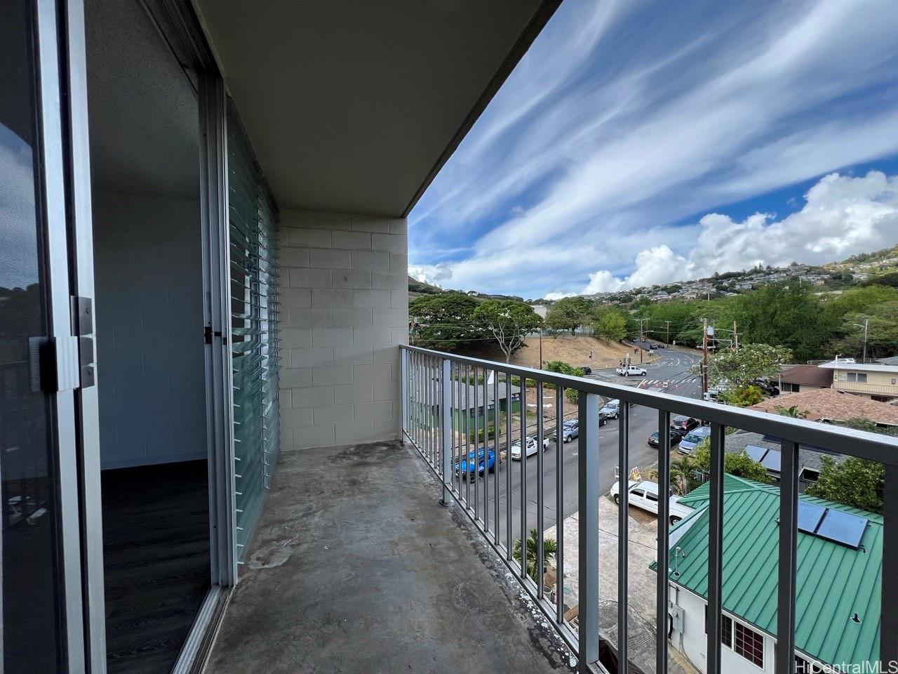 Rose Terrace condo # 802, Honolulu, Hawaii - photo 7 of 19