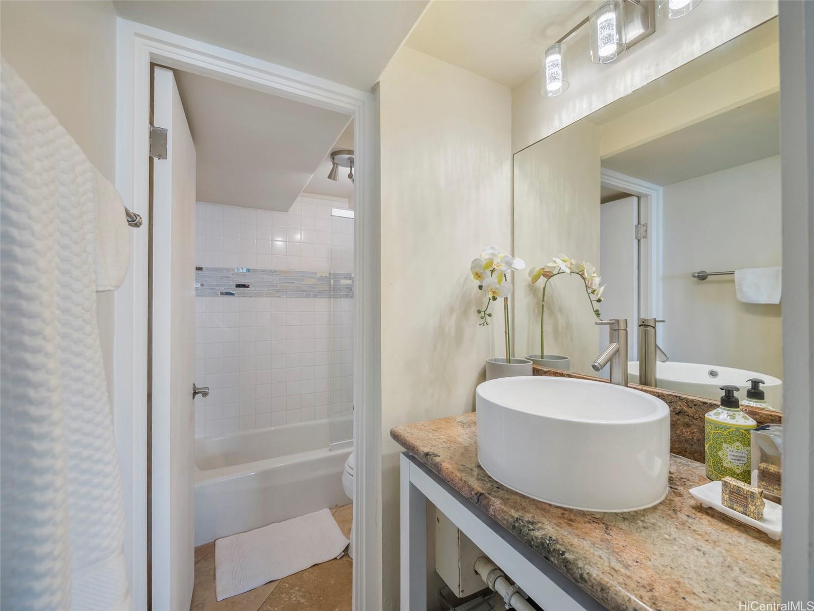 Big Surf condo # 1401, Honolulu, Hawaii - photo 10 of 25