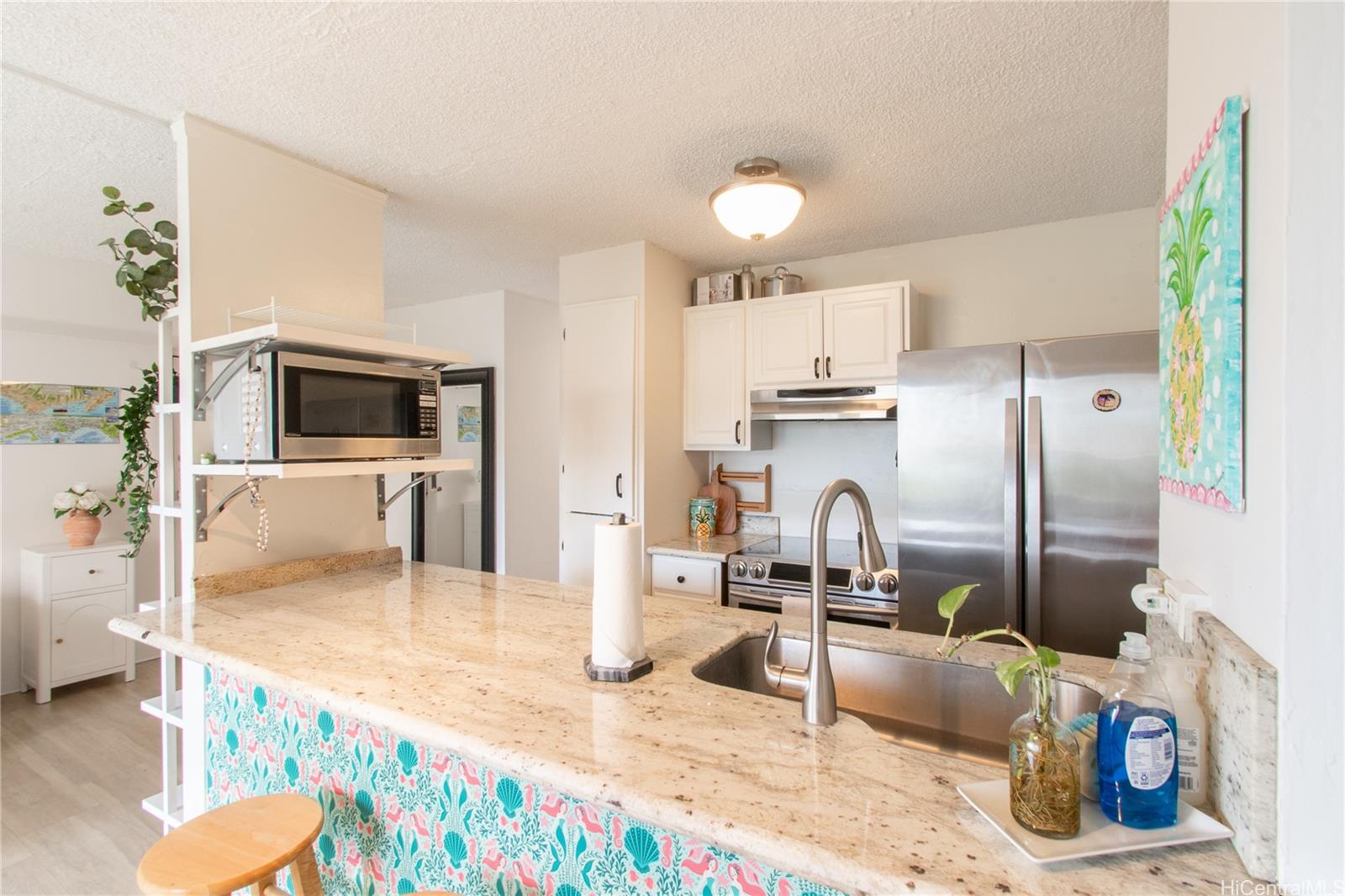 Big Surf condo # 505, Honolulu, Hawaii - photo 5 of 18