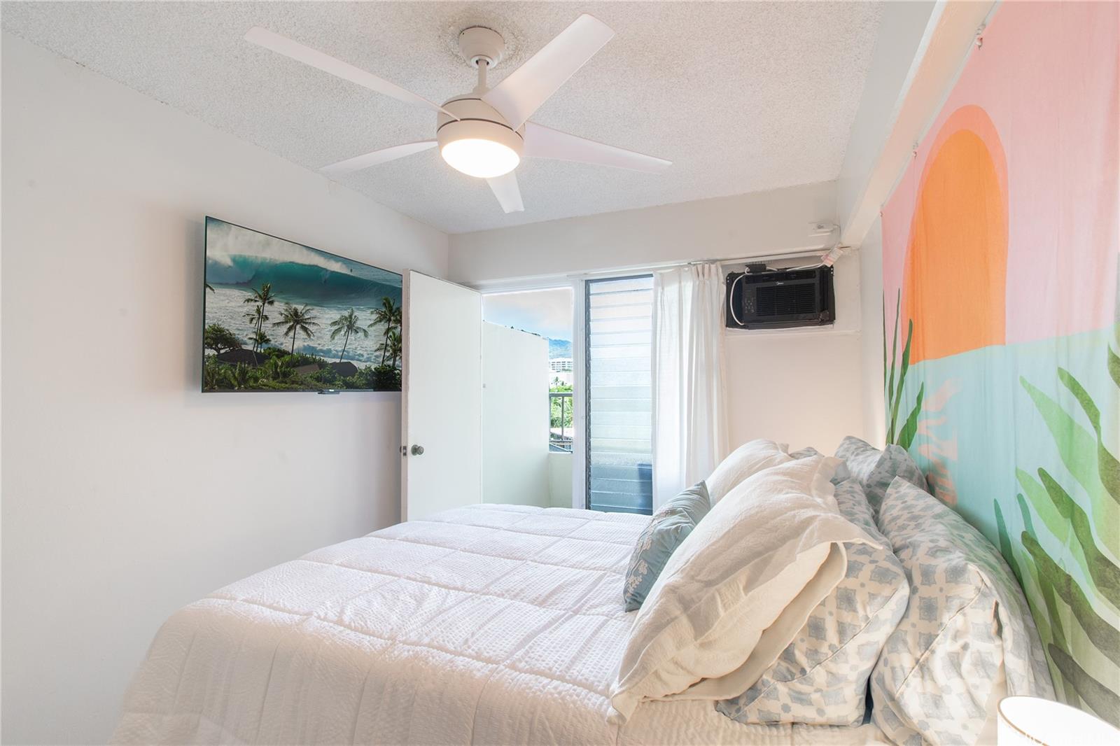 Big Surf condo # 505, Honolulu, Hawaii - photo 8 of 18