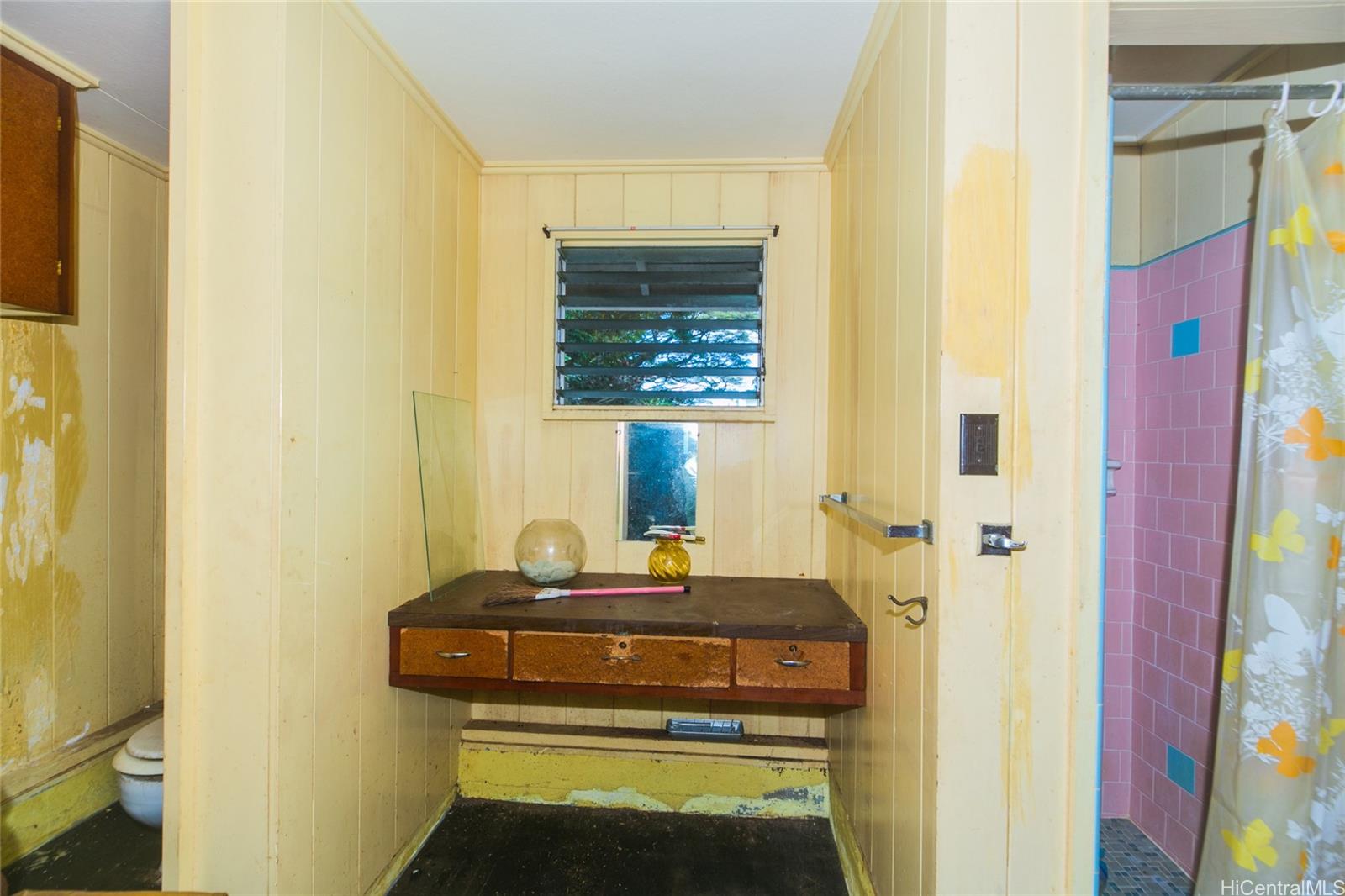 1691  California Ave Wahiawa Heights, Central home - photo 16 of 21