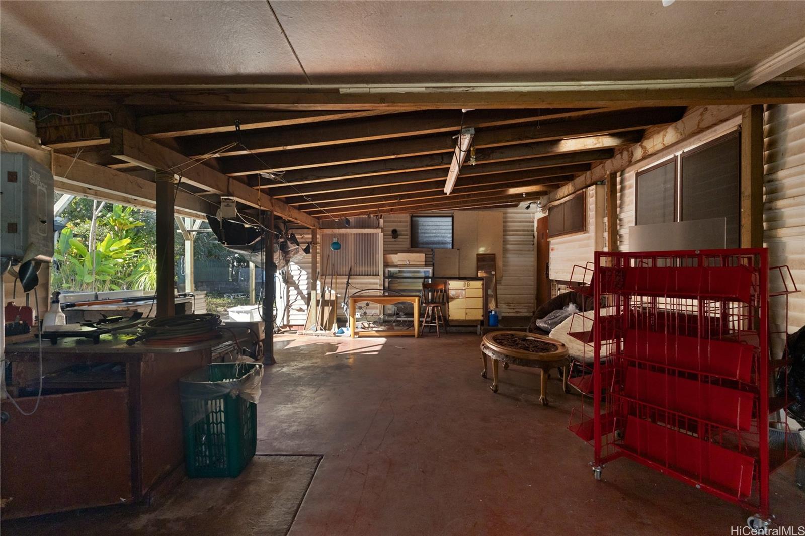 1691  California Ave Wahiawa Heights, Central home - photo 18 of 21