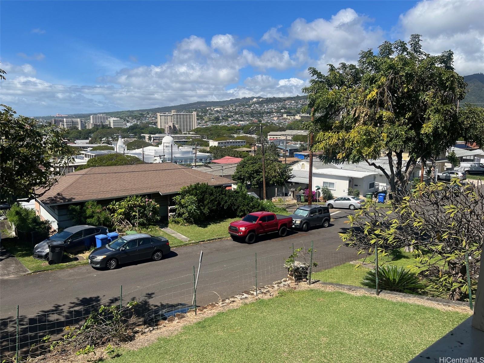 1691 Kamamalu Ave Honolulu - Rental - photo 22 of 23