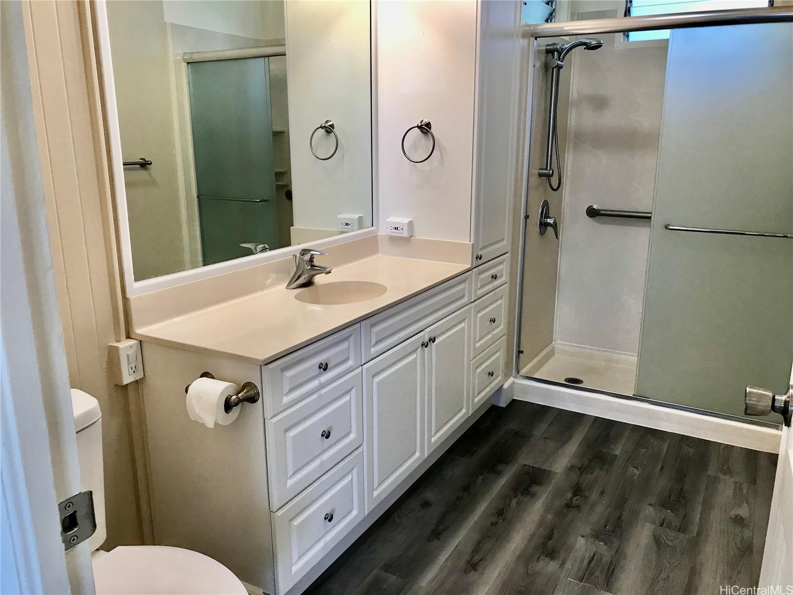 1695 Kamamalu Ave Honolulu - Rental - photo 9 of 16