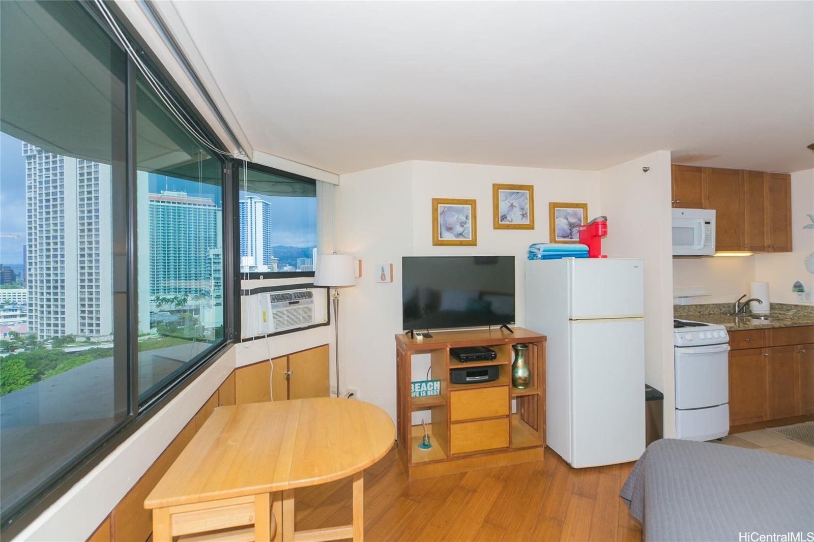 Waikiki Marina Condominium condo # 1601, Honolulu, Hawaii - photo 5 of 25