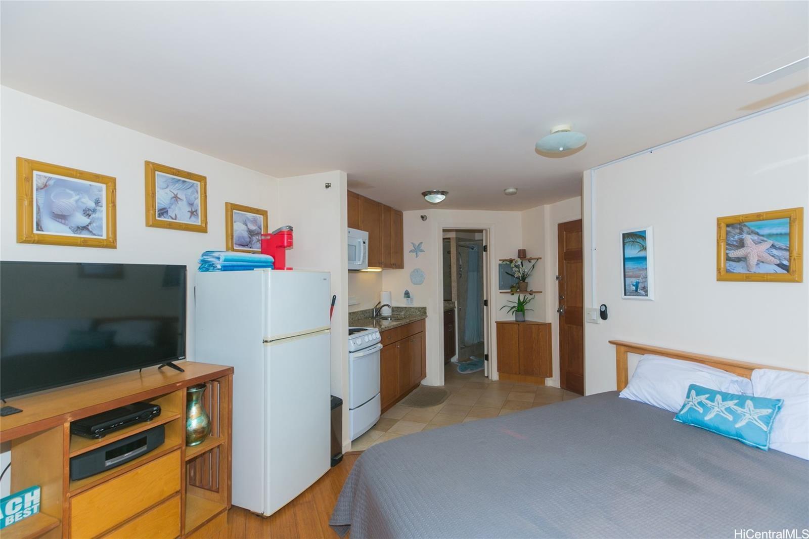 Waikiki Marina Condominium condo # 1601, Honolulu, Hawaii - photo 8 of 25