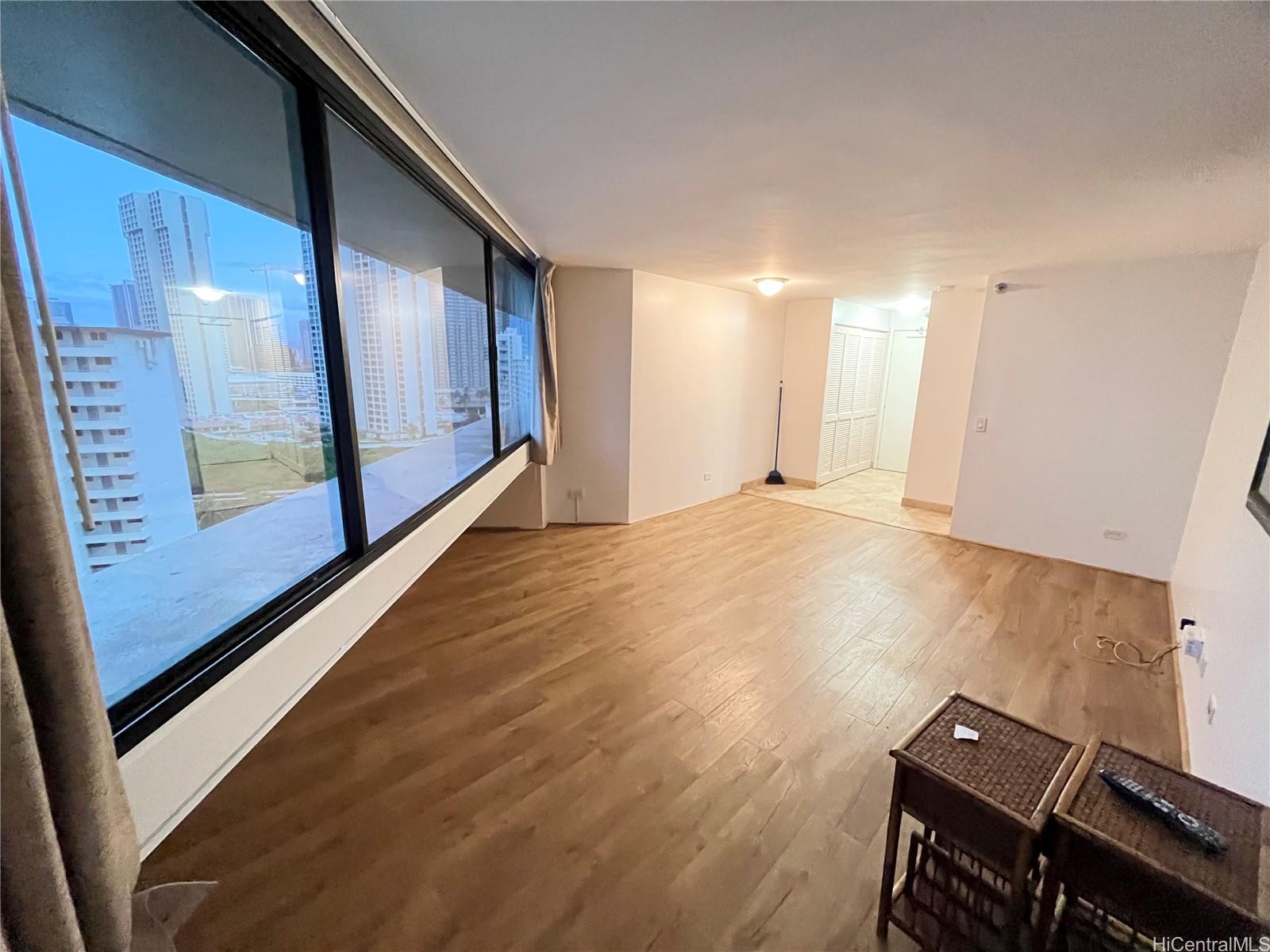 Waikiki Marina Condominium condo # 1702, Honolulu, Hawaii - photo 3 of 16