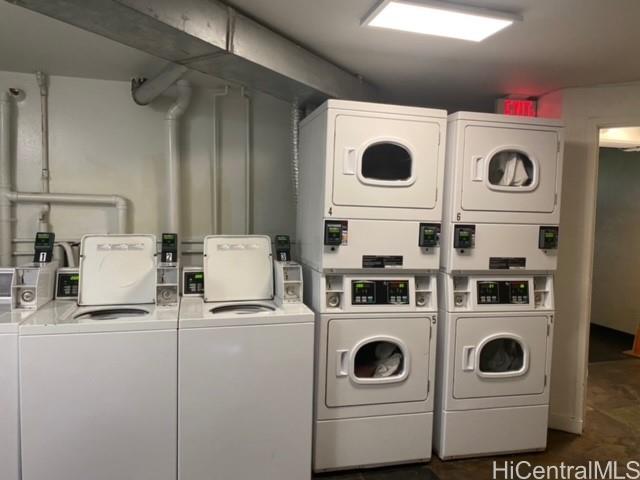 Waikiki Marina Condominium condo # 1702, Honolulu, Hawaii - photo 10 of 16