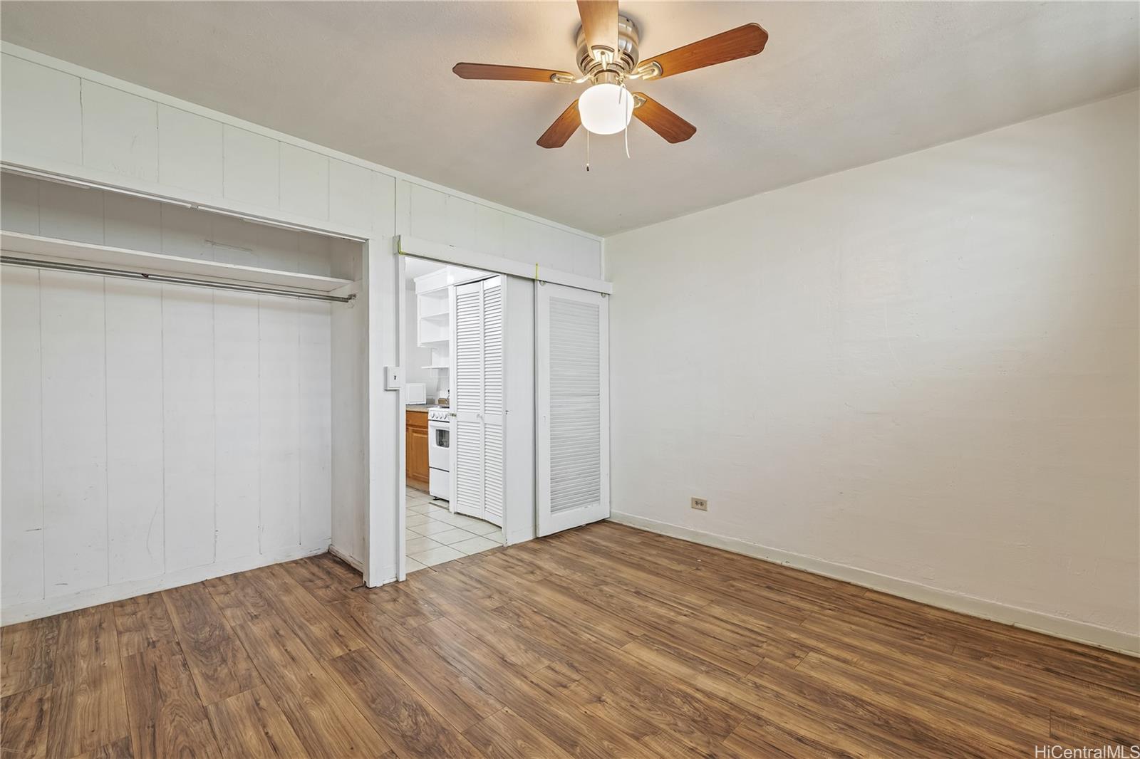 Oahuan Ltd condo # 112, Honolulu, Hawaii - photo 14 of 25