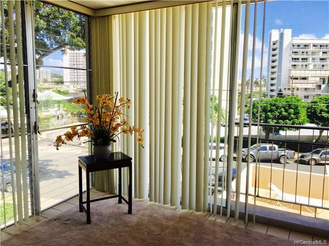 Hale O Kalani Towers condo # 205, Honolulu, Hawaii - photo 4 of 11