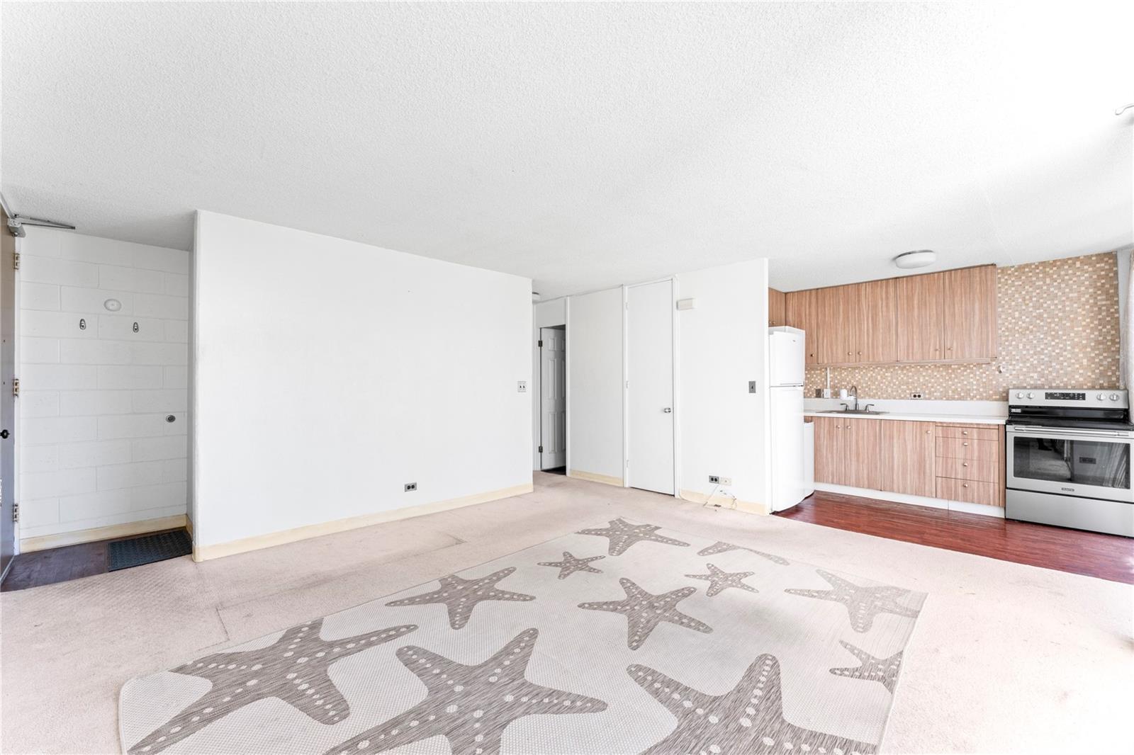 Hale O Kalani Towers condo # 508, Honolulu, Hawaii - photo 2 of 20