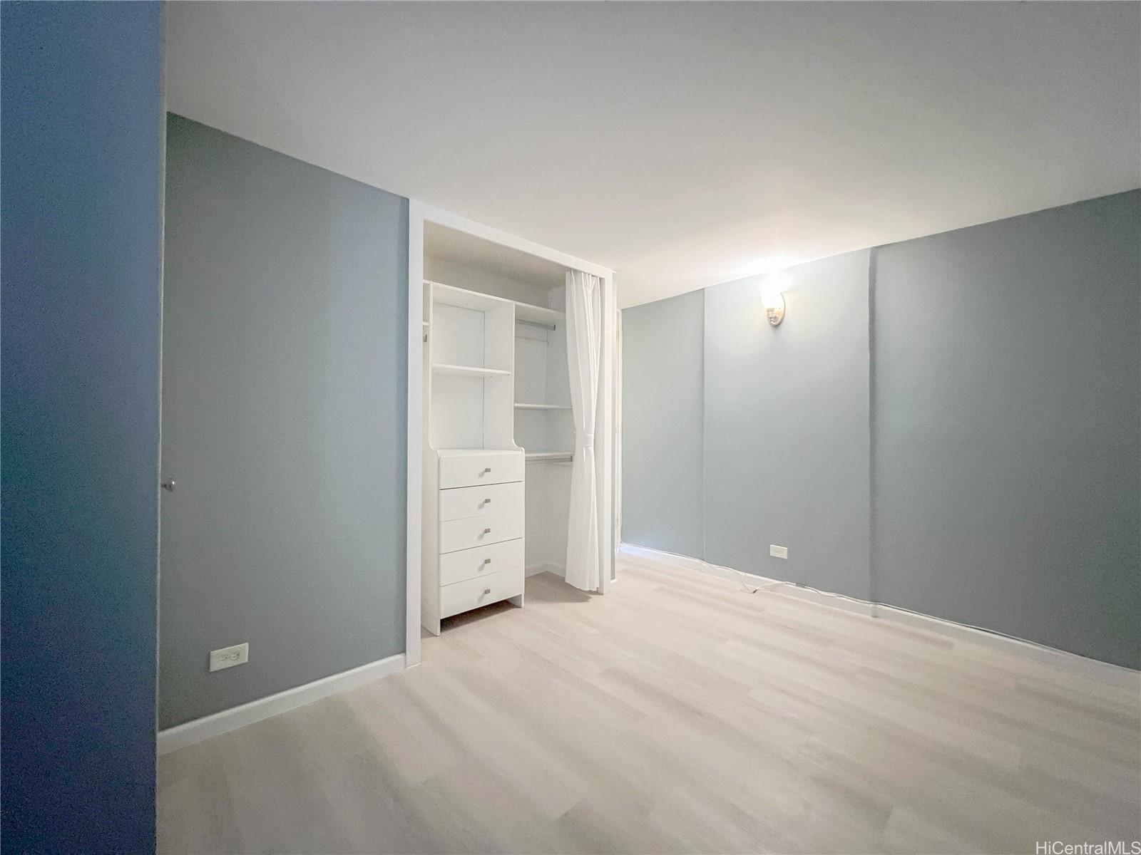 1702 Kewalo St Honolulu - Rental - photo 14 of 21