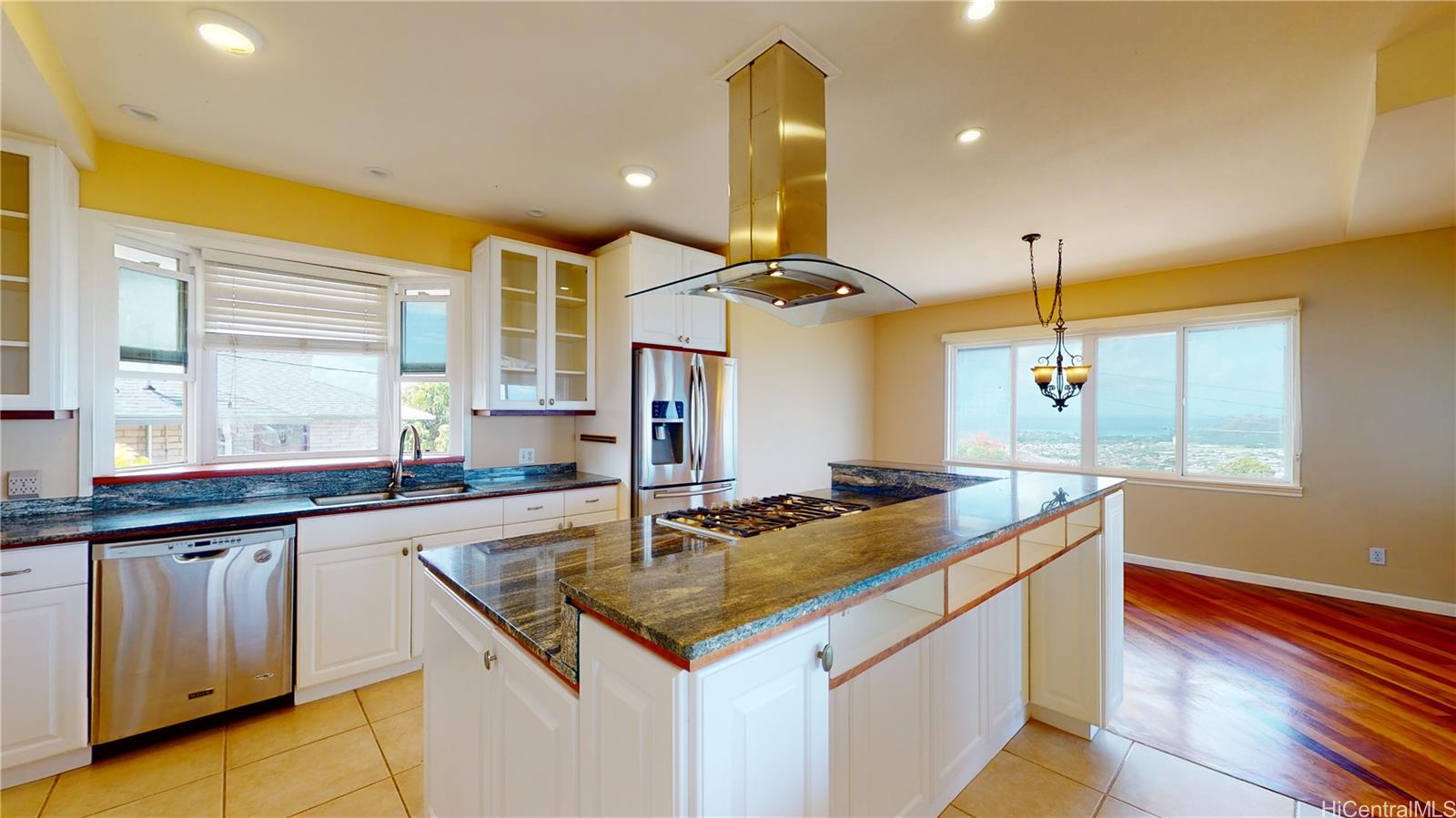 1703 Paula Drive Honolulu Hawaii Rental