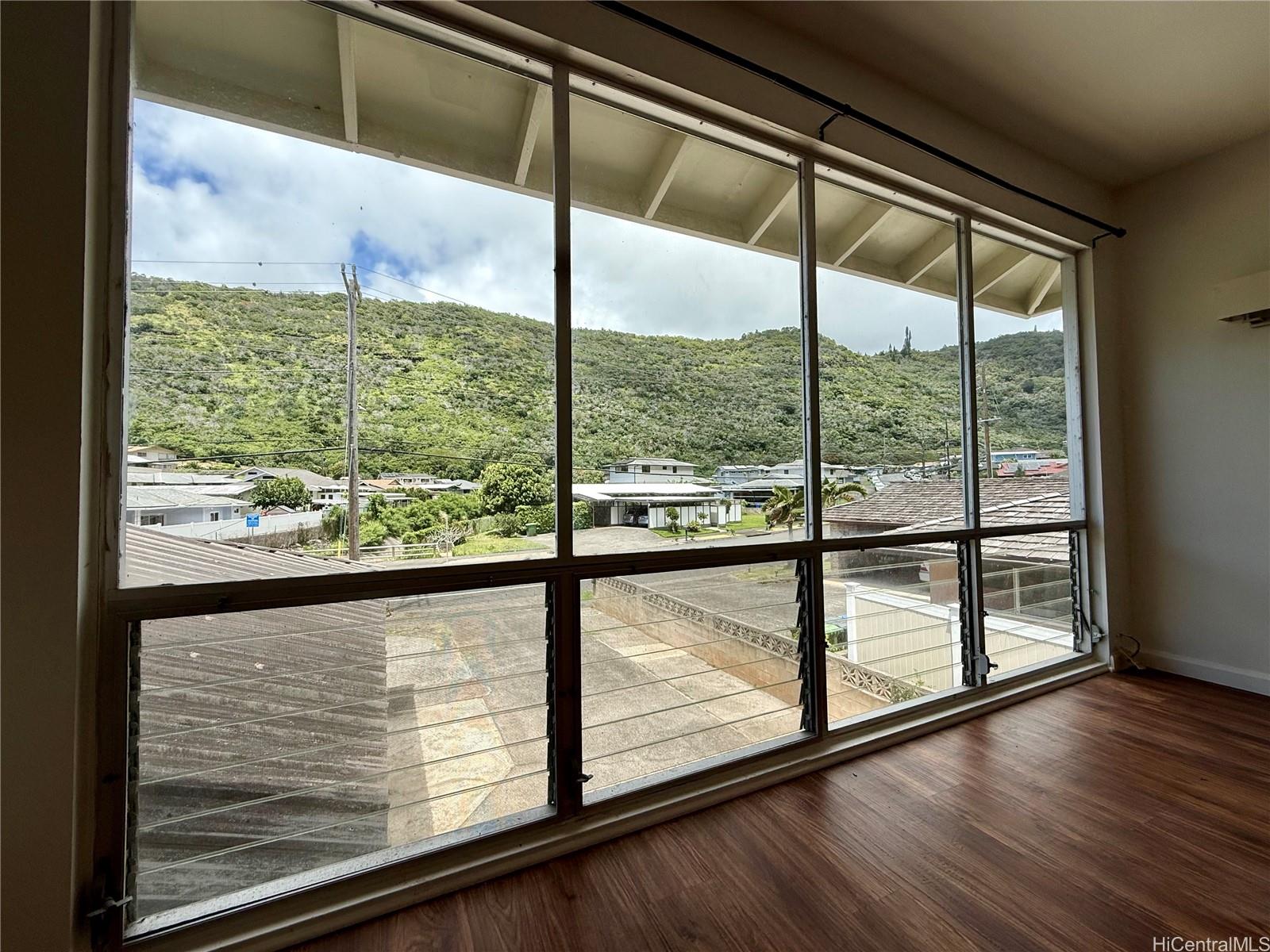 1707 Ala Aolani Street Honolulu - Rental - photo 8 of 18