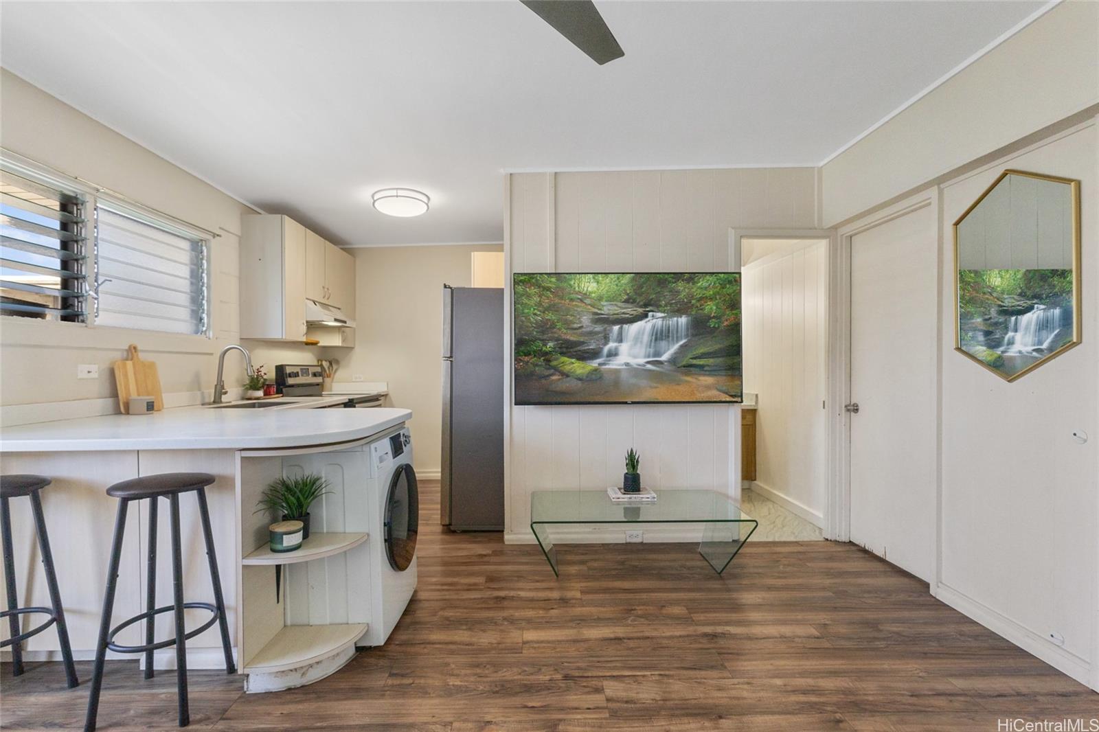 Anapuni Terrace condo # 9, Honolulu, Hawaii - photo 2 of 25