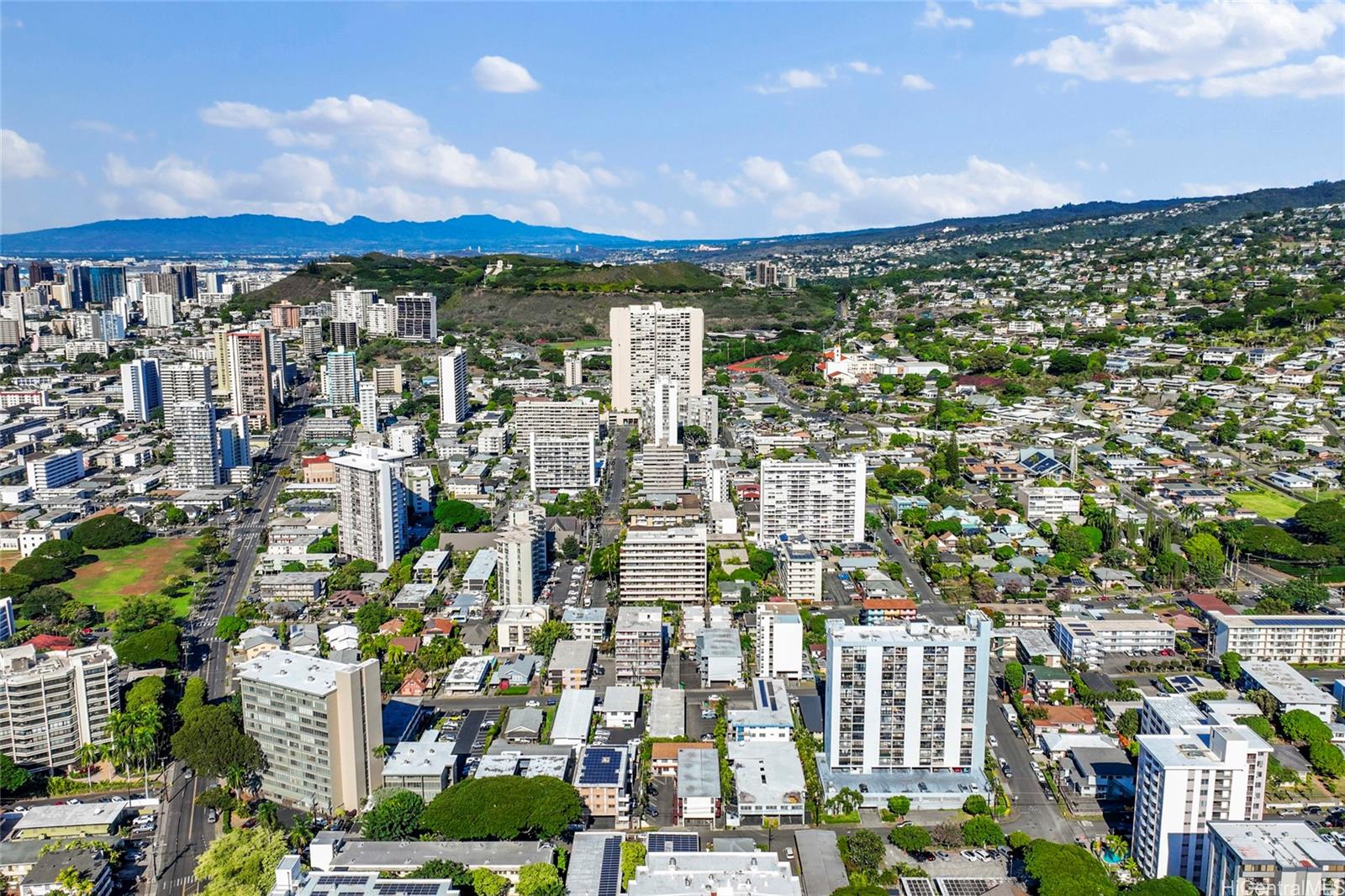 Anapuni Terrace condo # 9, Honolulu, Hawaii - photo 21 of 25