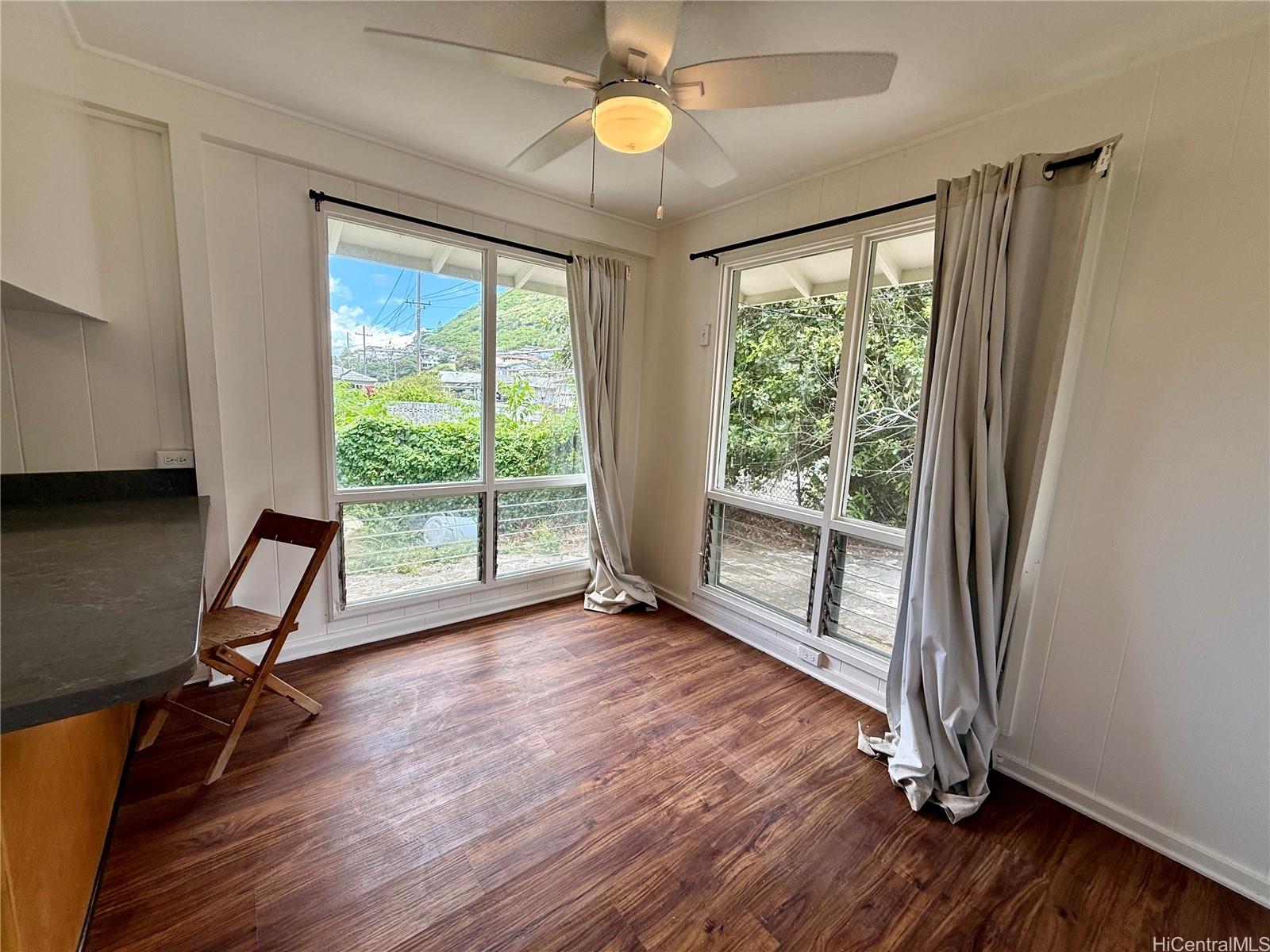 1707A Ala Aolani Street Honolulu - Rental - photo 5 of 16