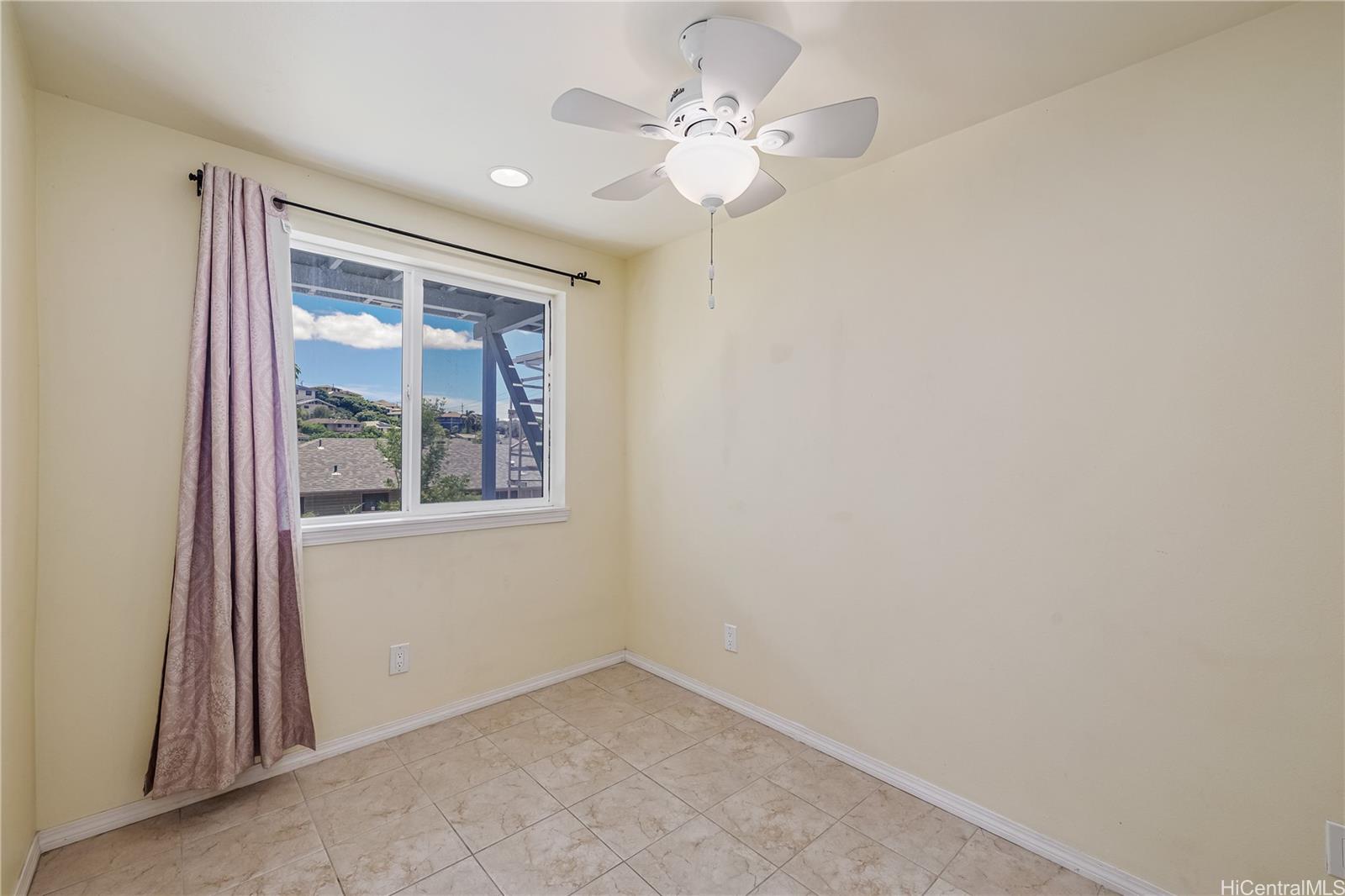 1708  Kealia Drive Kamehameha Heights, Honolulu home - photo 23 of 25