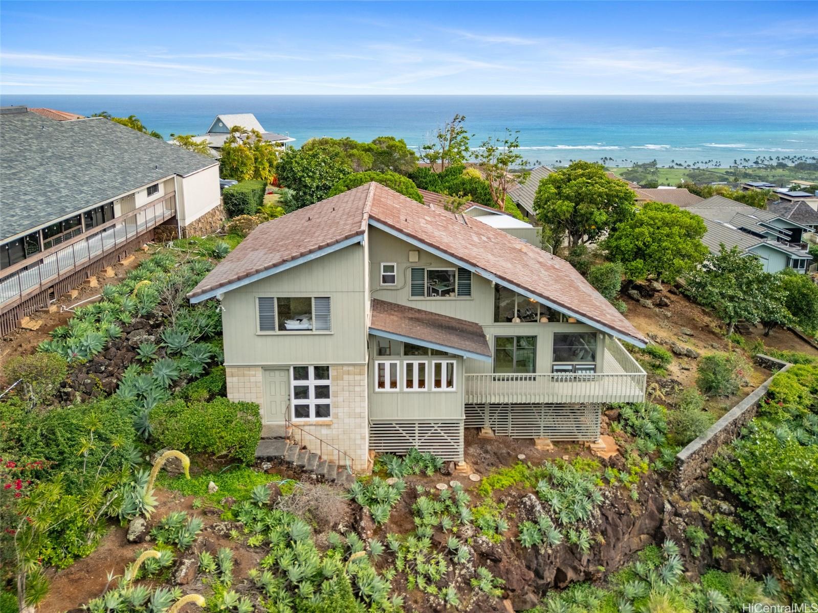 1708  Kumakani Loop Waialae Iki, Diamond Head home - photo 24 of 25