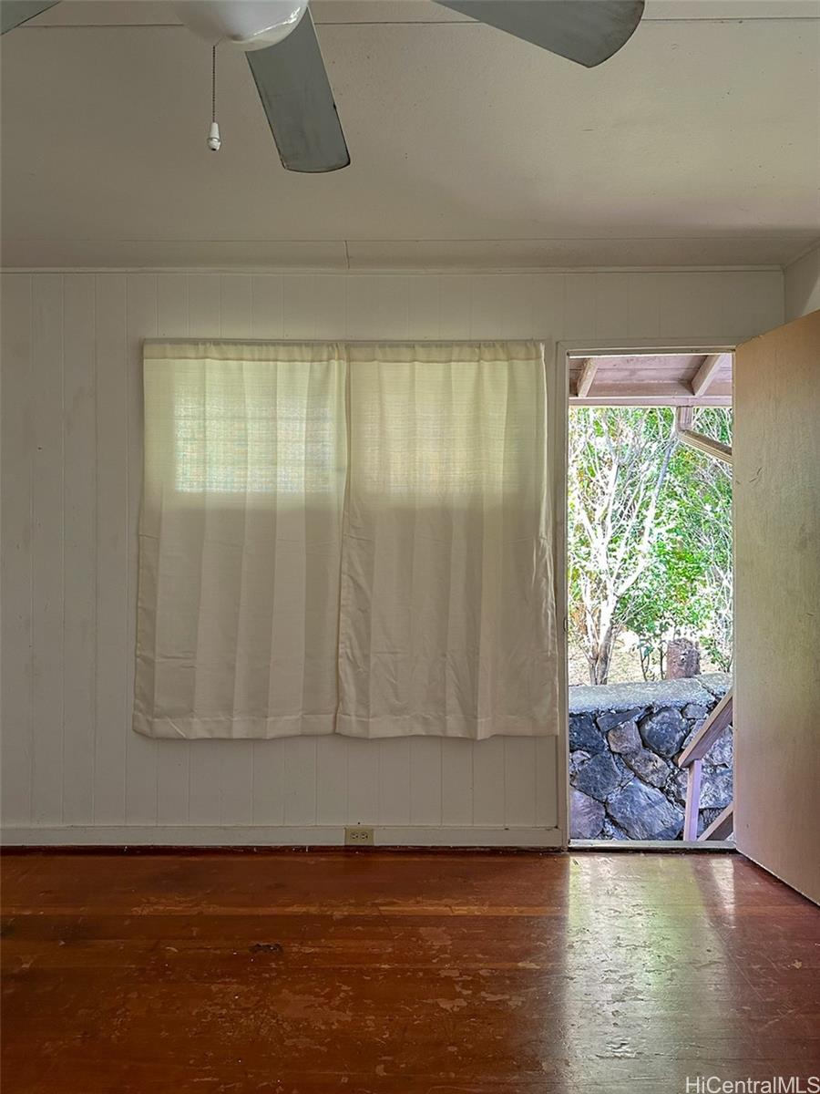 1708  Nakiu Place Manoa-lower, Honolulu home - photo 19 of 25