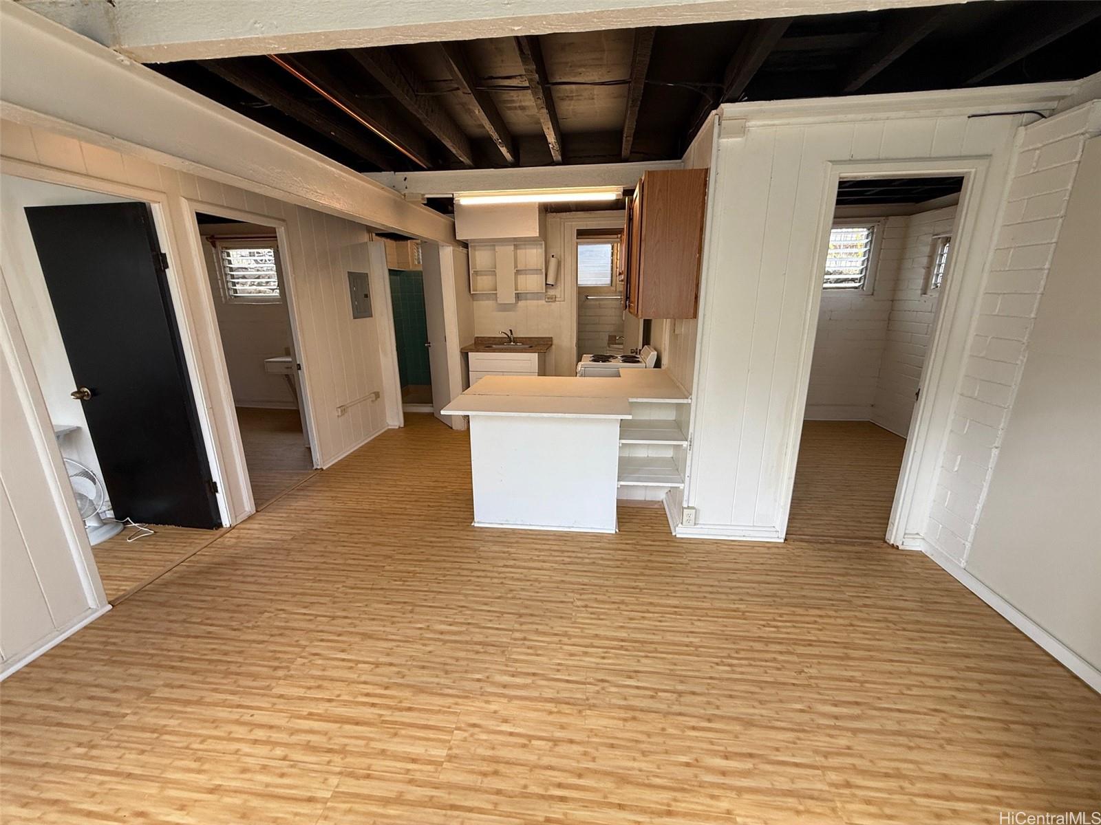 1708  Nakiu Place Manoa-lower, Honolulu home - photo 9 of 25