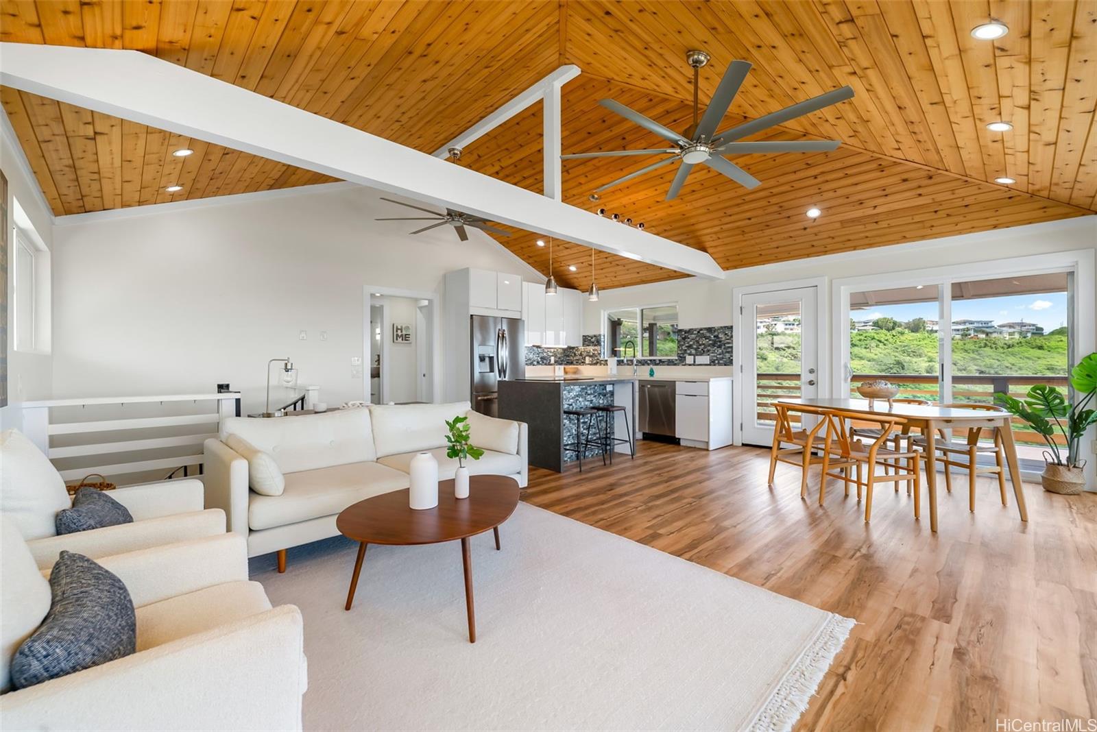 1709  Iwi Way Wilhelmina, Diamond Head home - photo 13 of 25