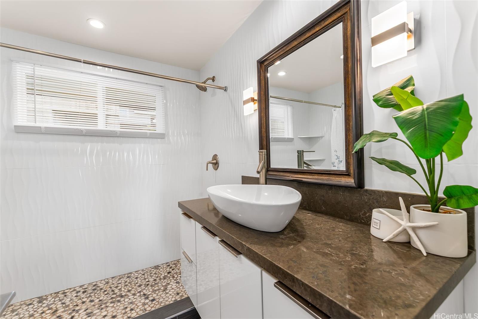 1709  Iwi Way Wilhelmina, Diamond Head home - photo 18 of 25