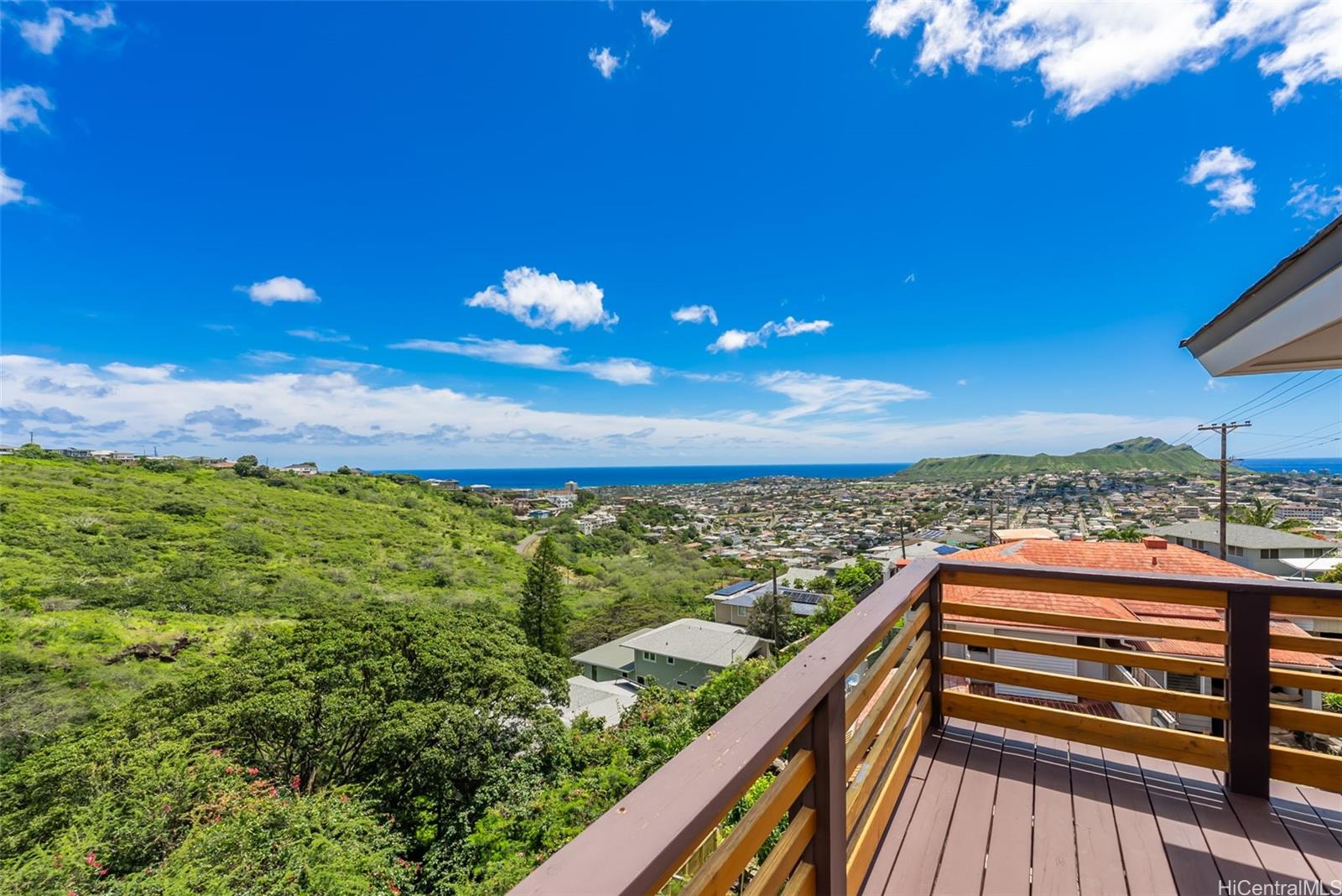 1709  Iwi Way Wilhelmina, Diamond Head home - photo 4 of 25