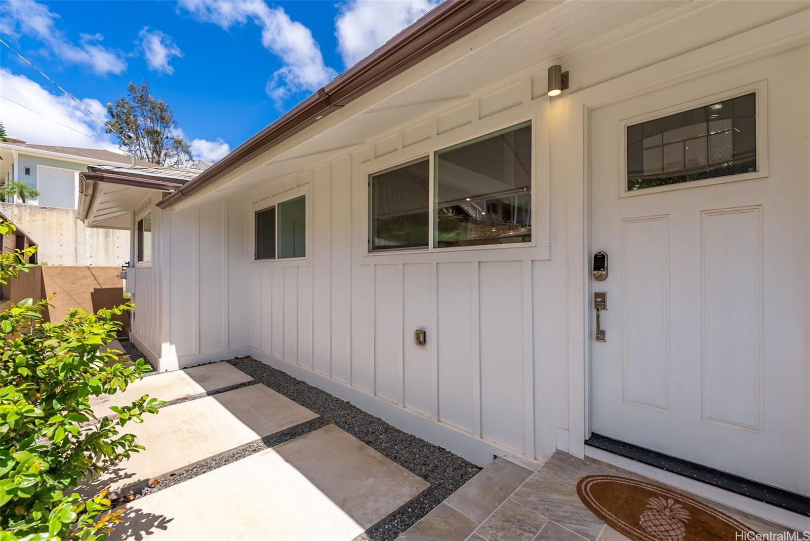 1709  Iwi Way Wilhelmina, Diamond Head home - photo 9 of 25