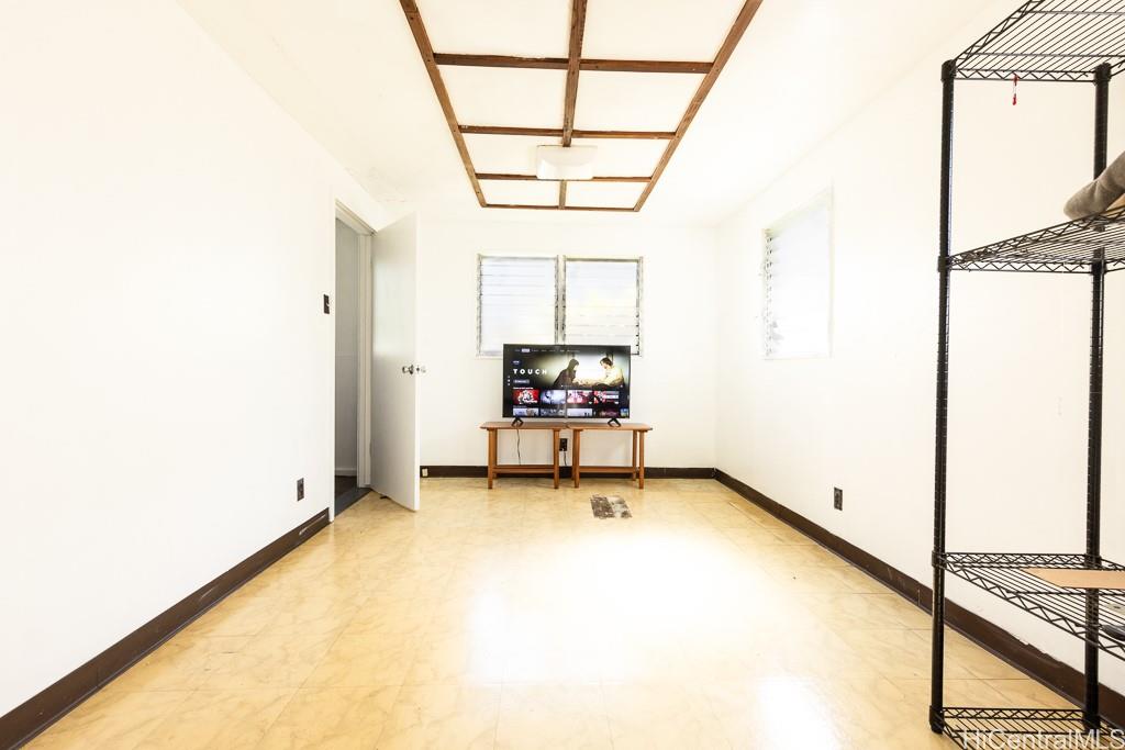 1709  Perry Street Kalihi-upper, Honolulu home - photo 8 of 15