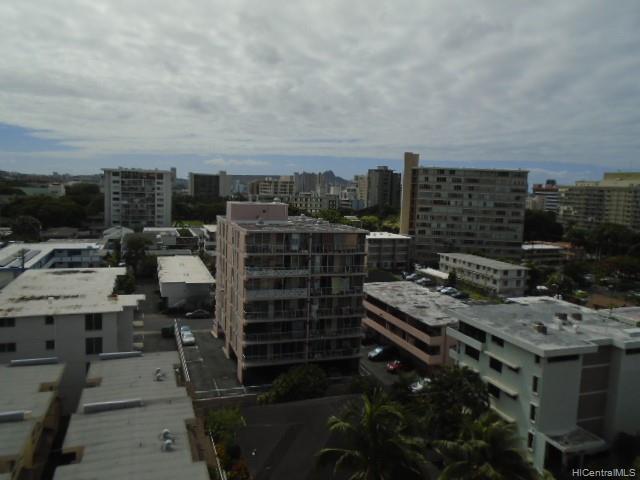 Punahou Hale/Oahuan Tower L condo # 1001, Honolulu, Hawaii - photo 18 of 18
