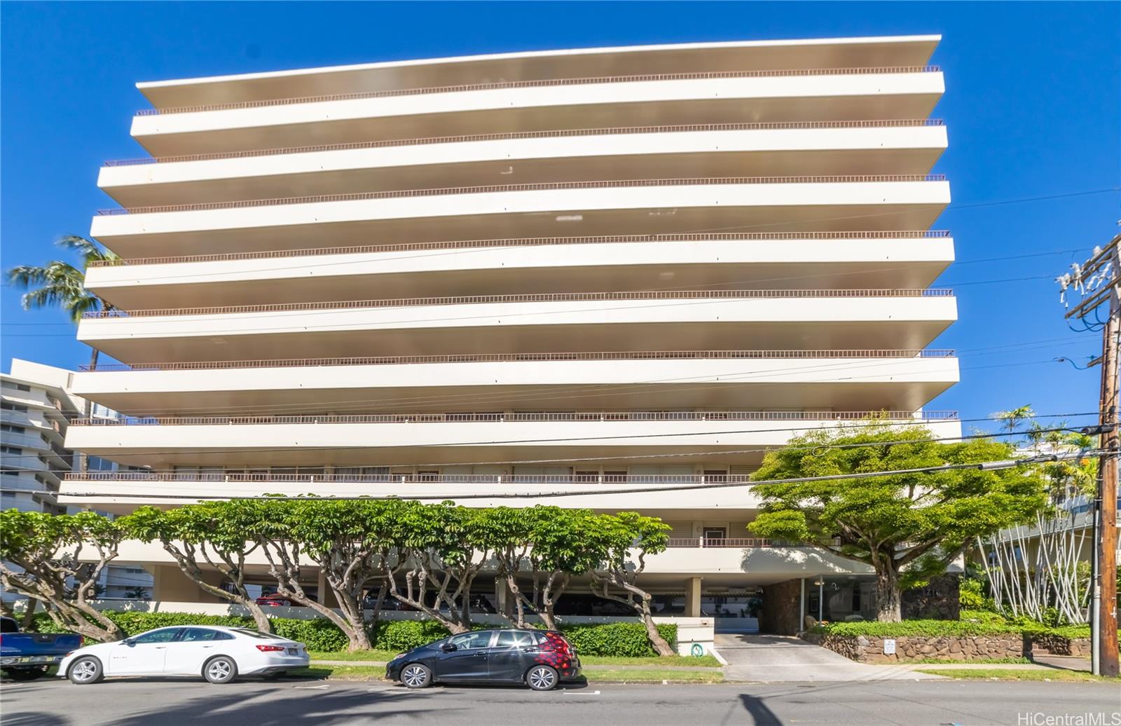 Punahou Hale/Oahuan Tower L condo # 1002/1003, Honolulu, Hawaii - photo 23 of 23